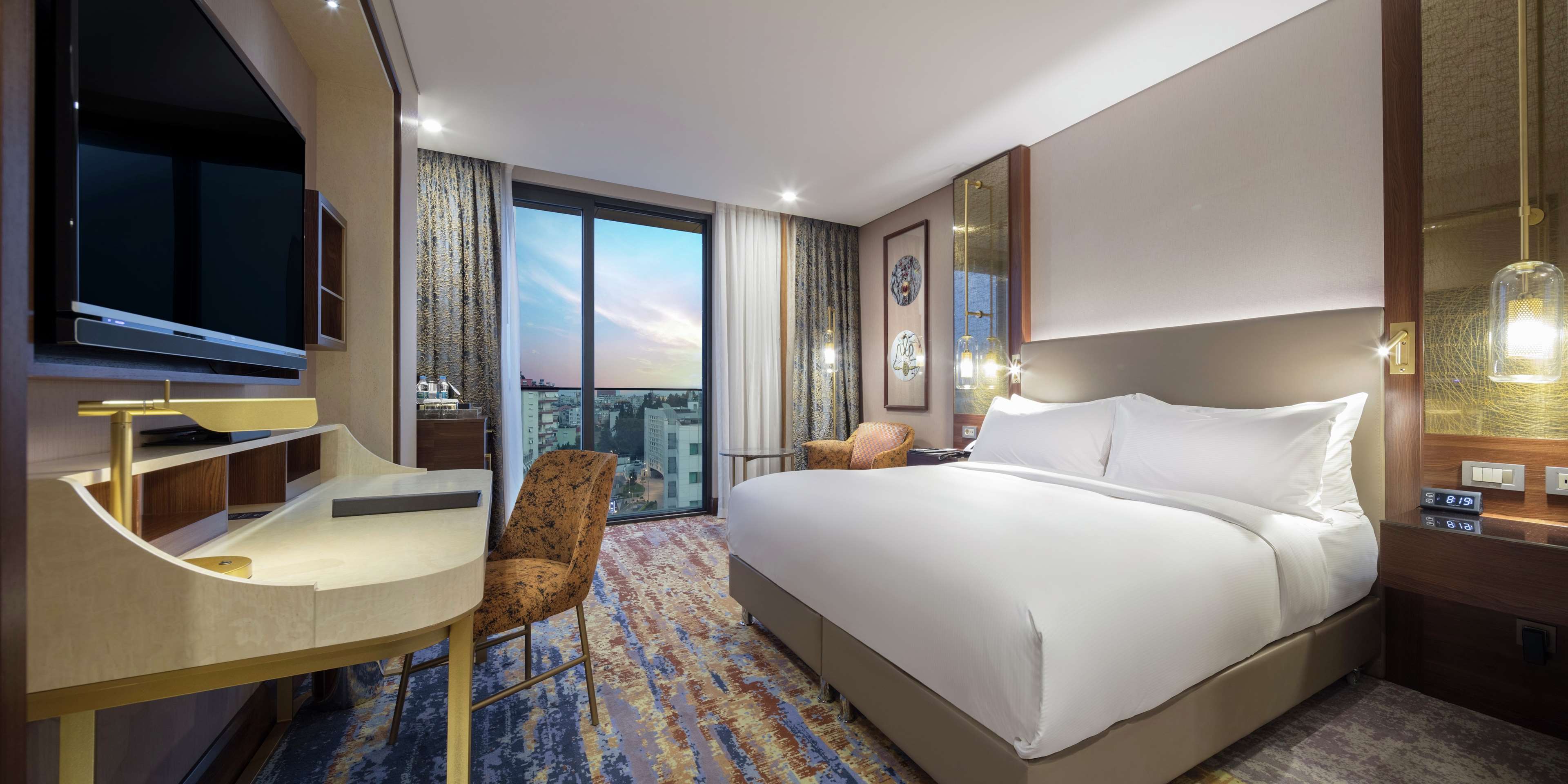 DOUBLE TREE BY HILTON ANTALYA CITY CENTRE