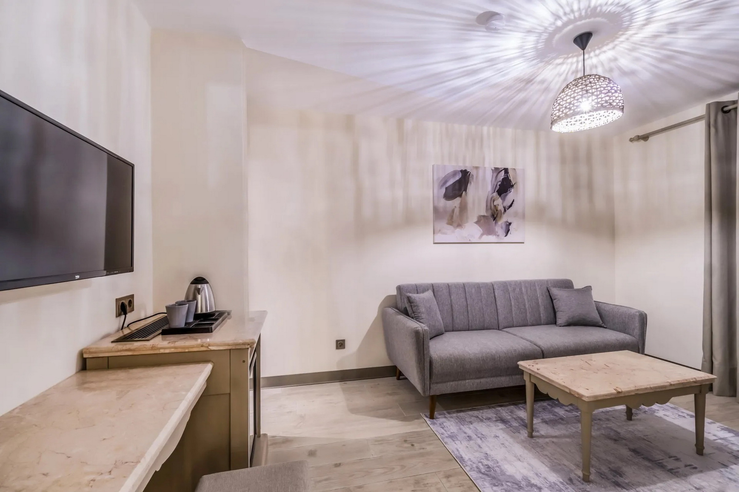 MANZARA BOUTIQUE HOTEL 12+