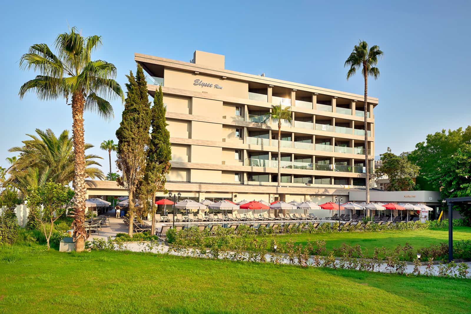 ELYSEE RIVE HOTEL