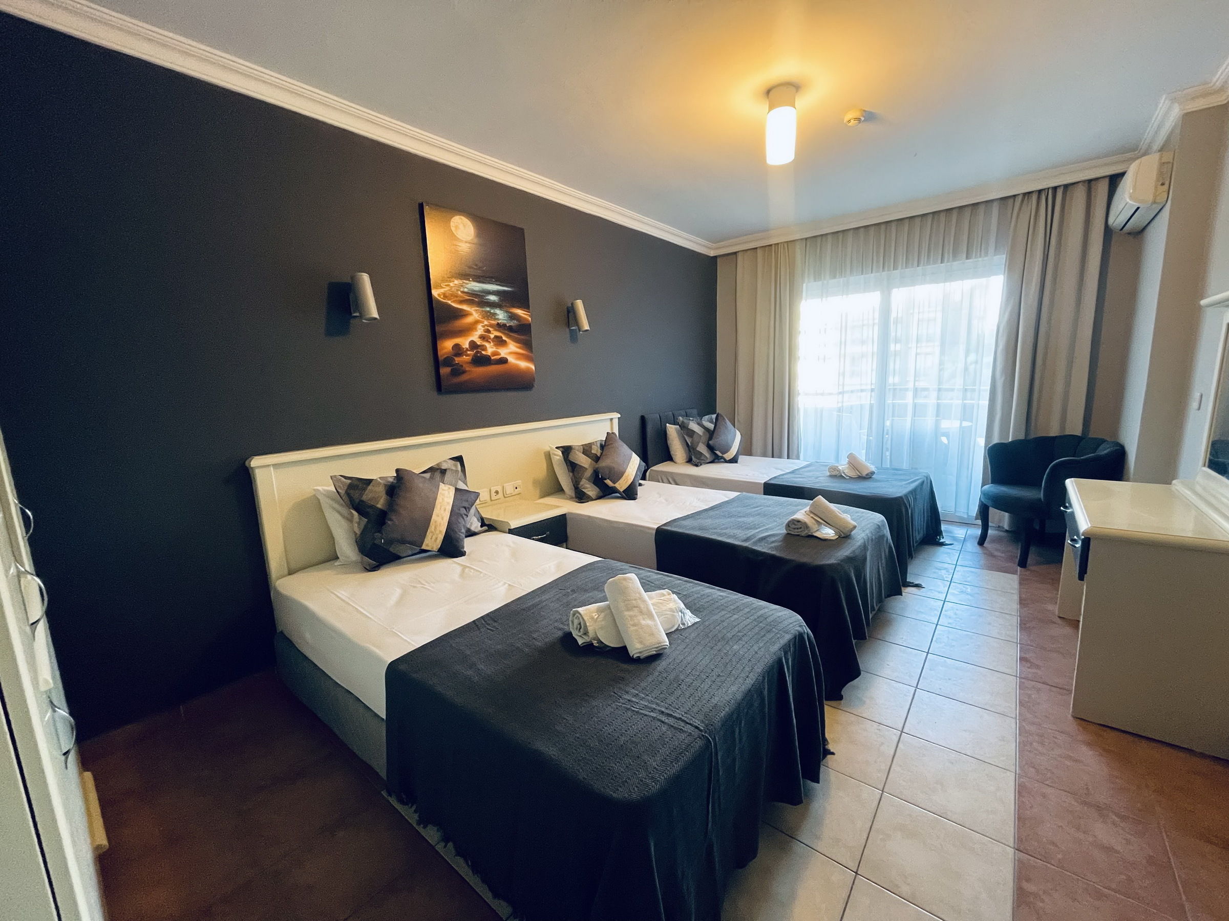 GRAND ALISA HOTEL