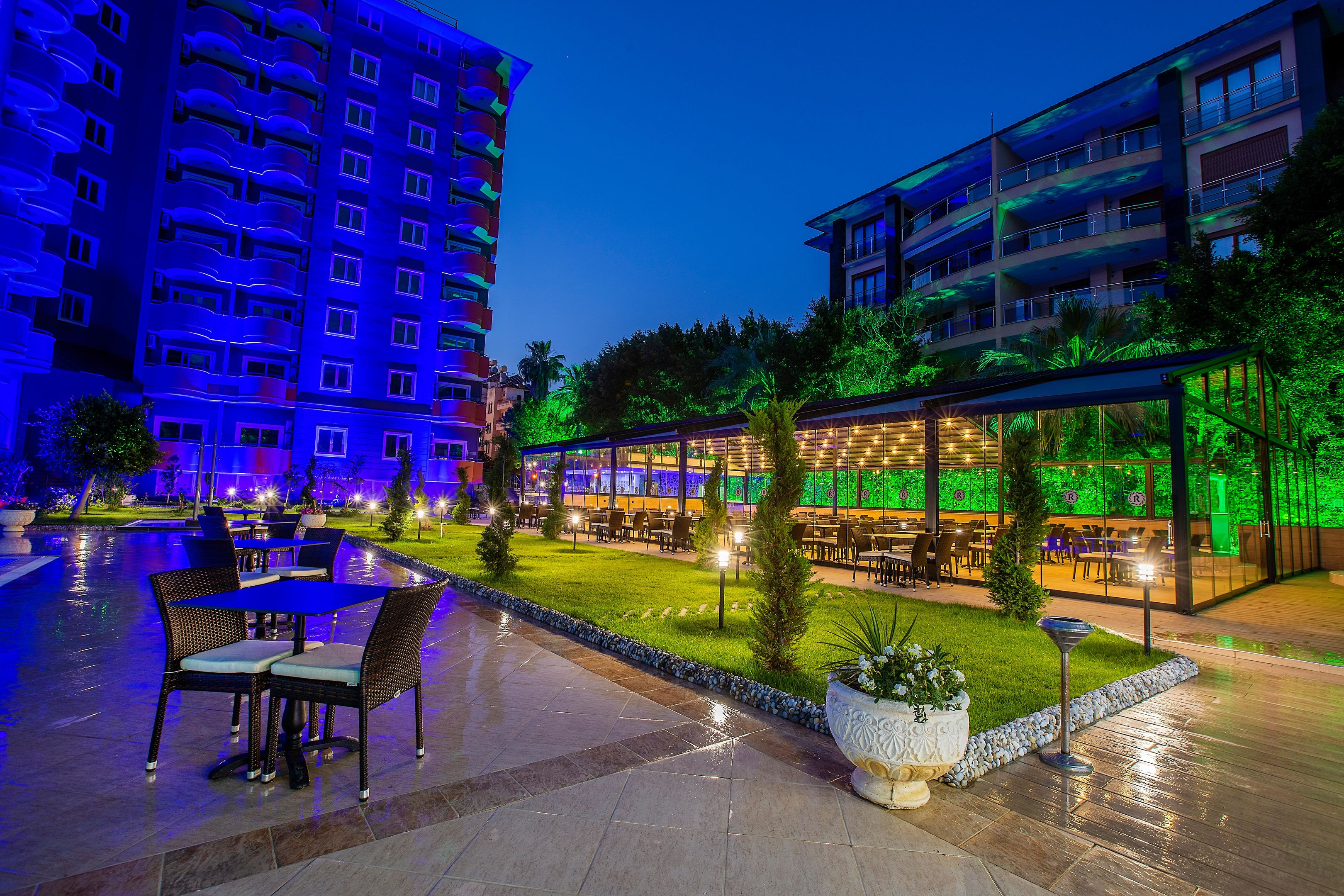 GRAND ALISA HOTEL