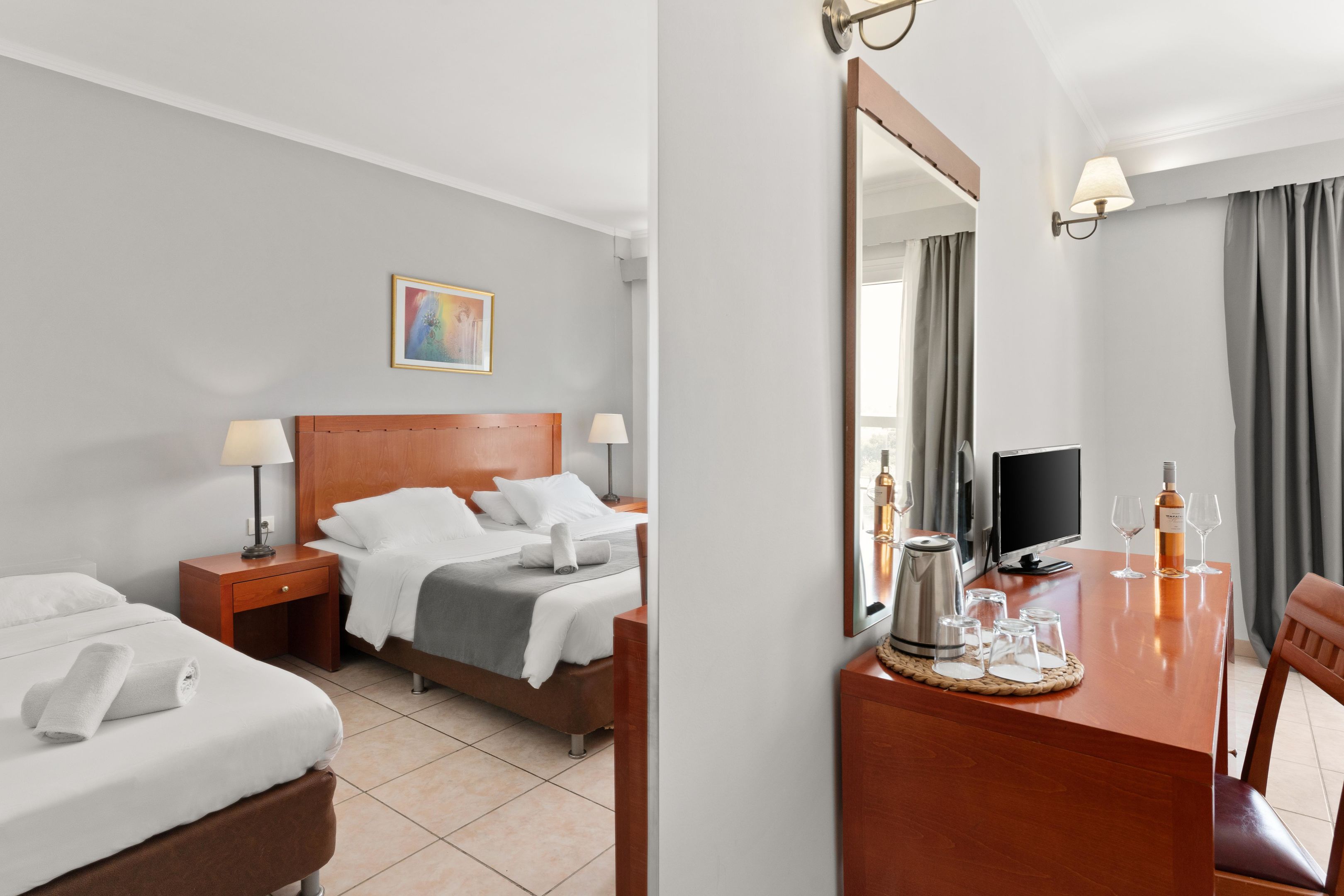 ARITI GRAND HOTEL