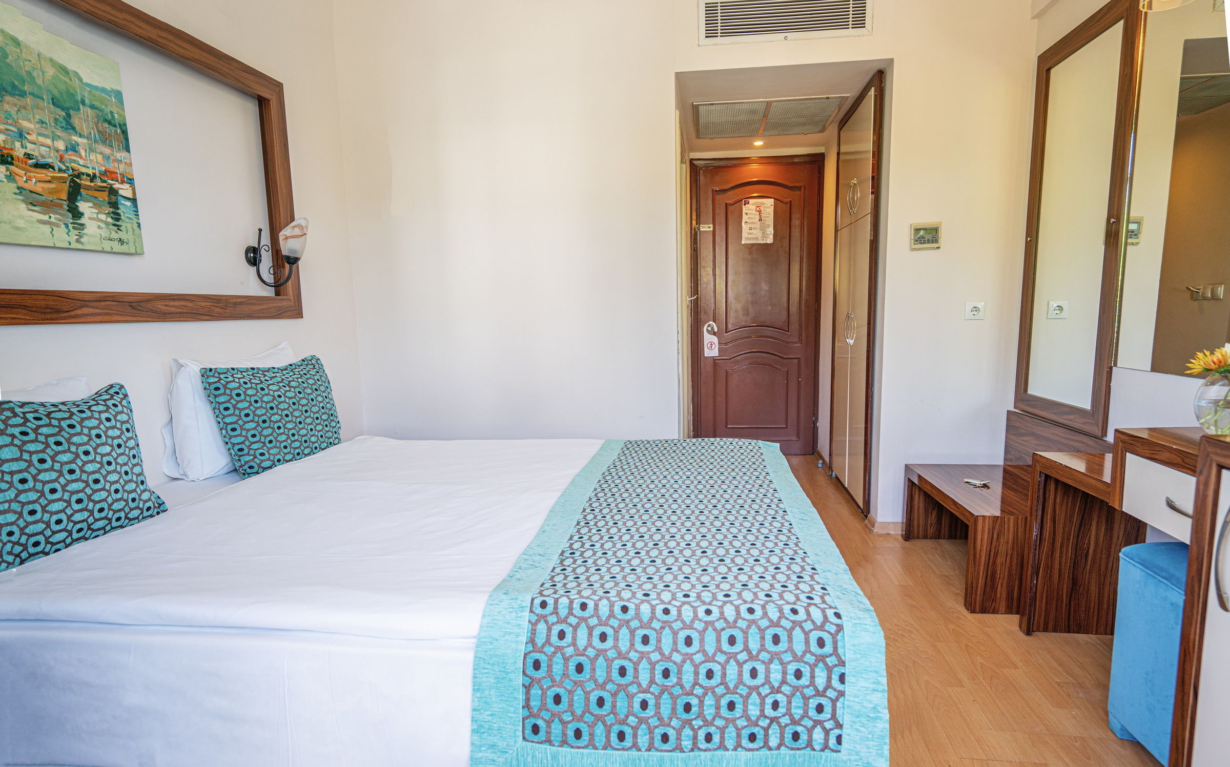 TU CASA GELIDONYA HOTEL
