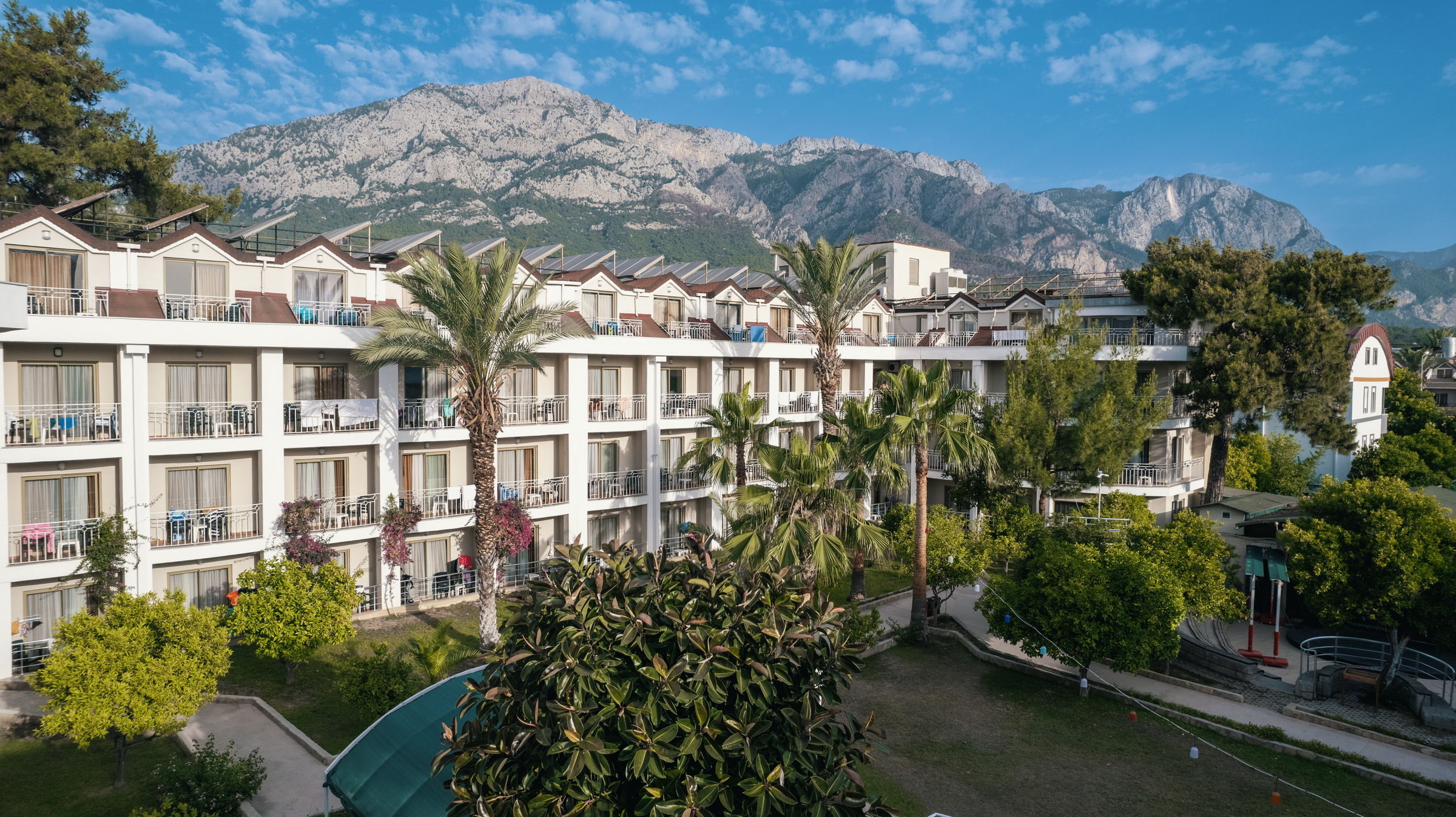 TU CASA GELIDONYA HOTEL
