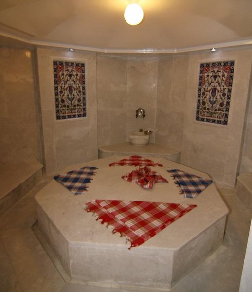 DUQQAN DELUXE HOTEL