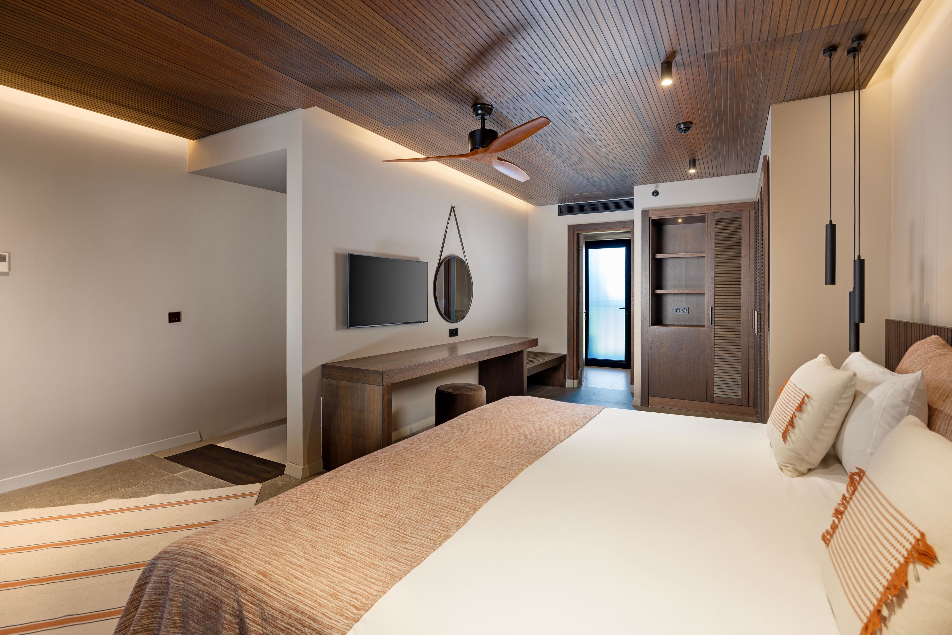 JACARANDA LUXURY RESORT