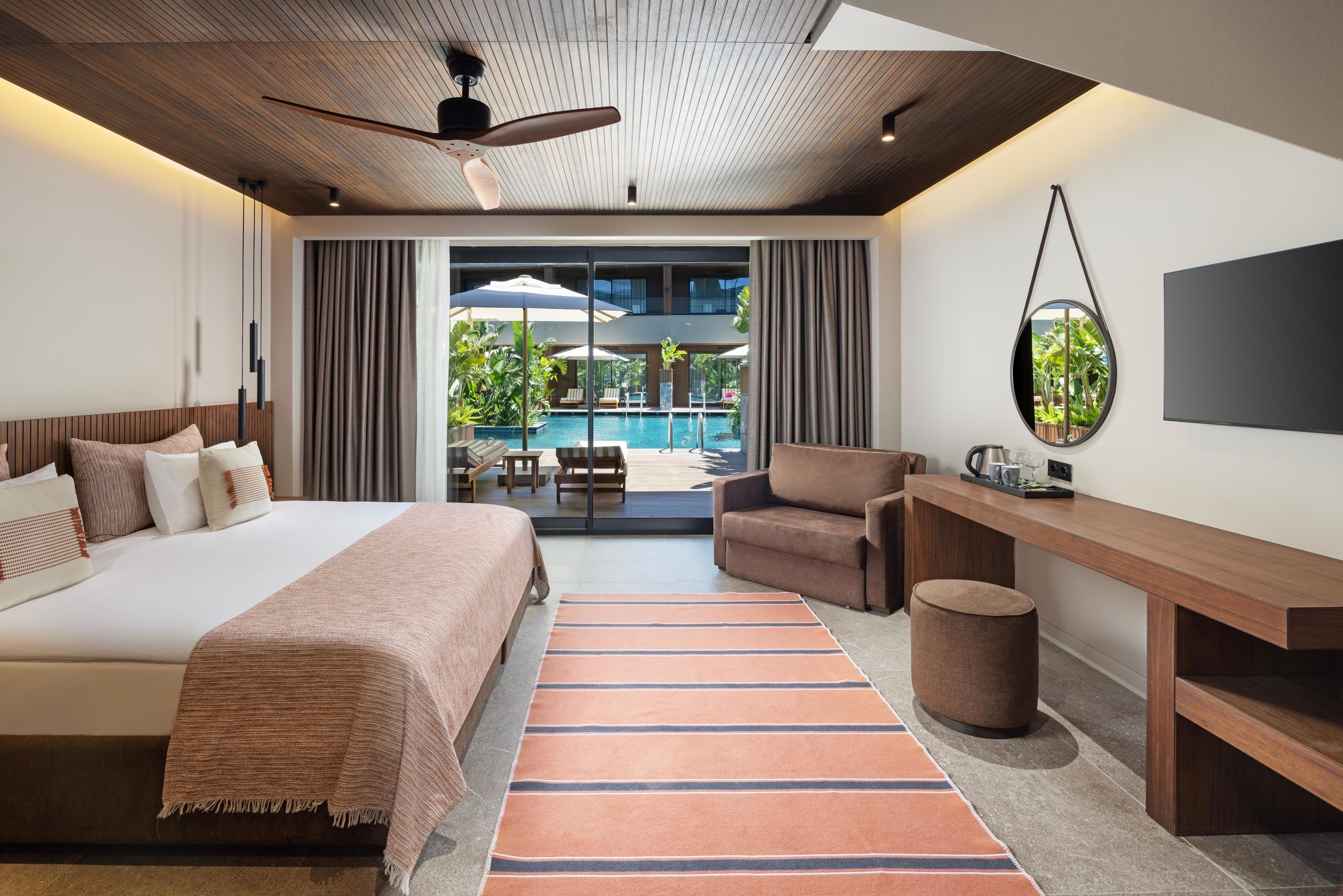 JACARANDA LUXURY RESORT