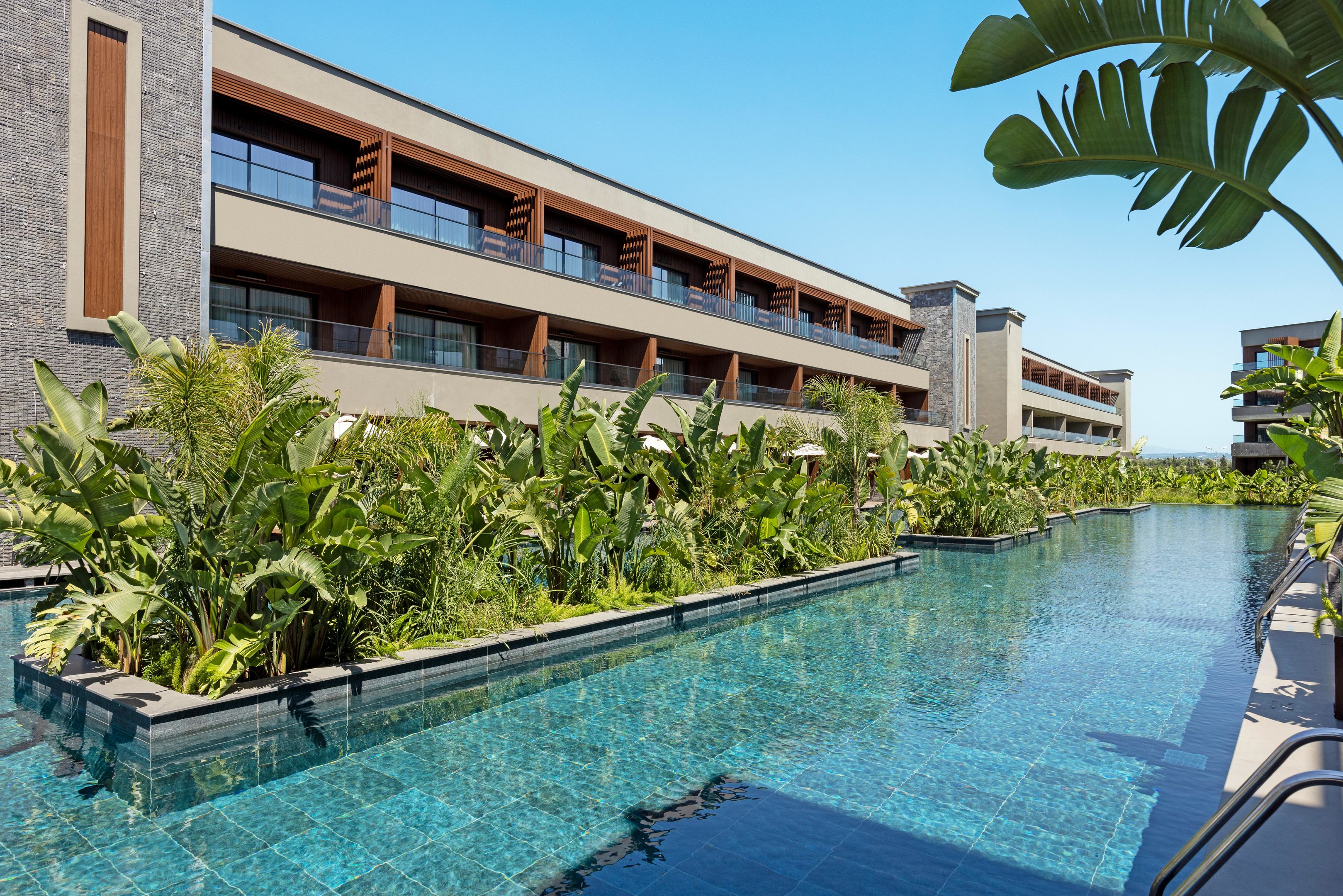 JACARANDA LUXURY RESORT