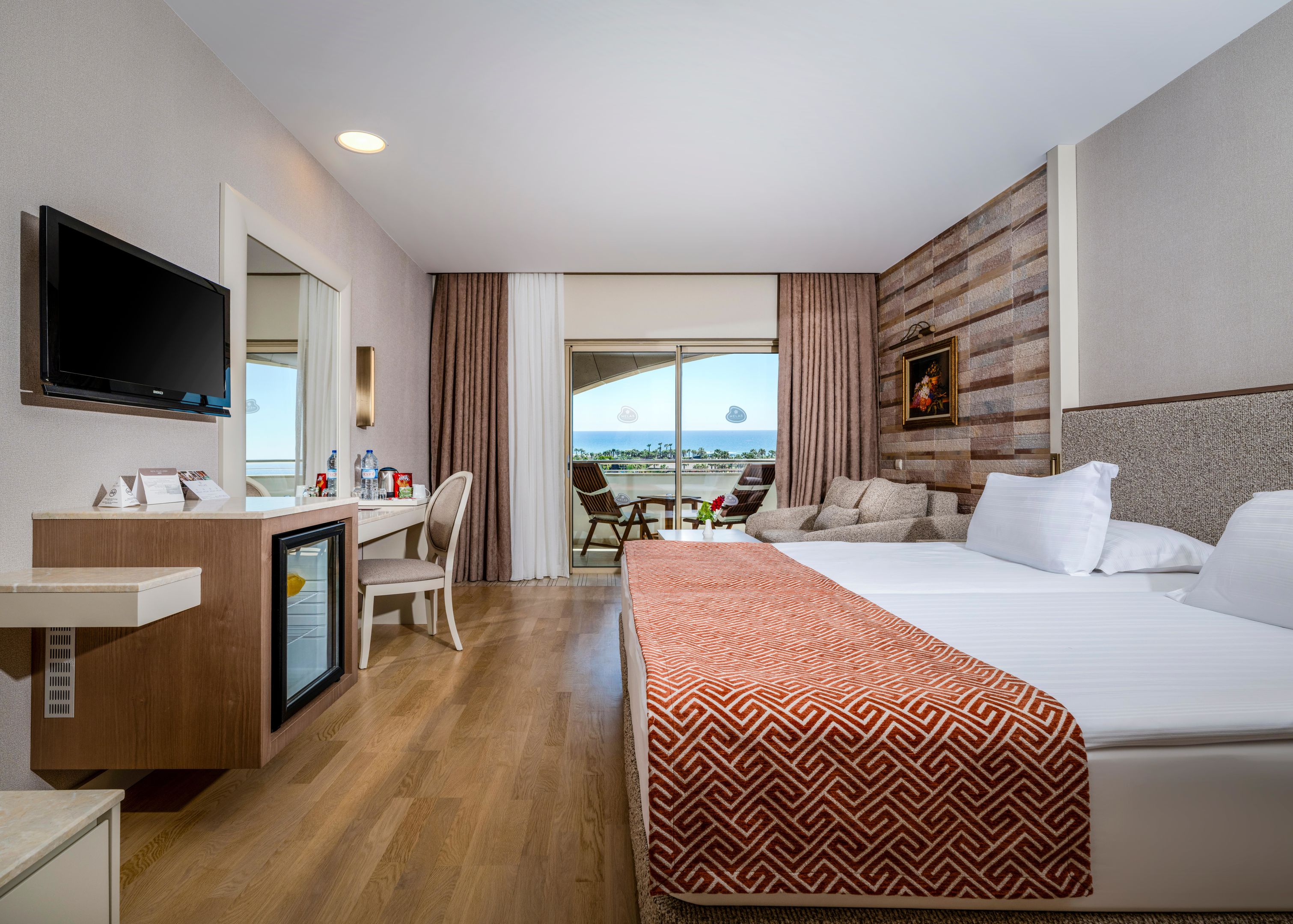MELAS HOTEL LARA