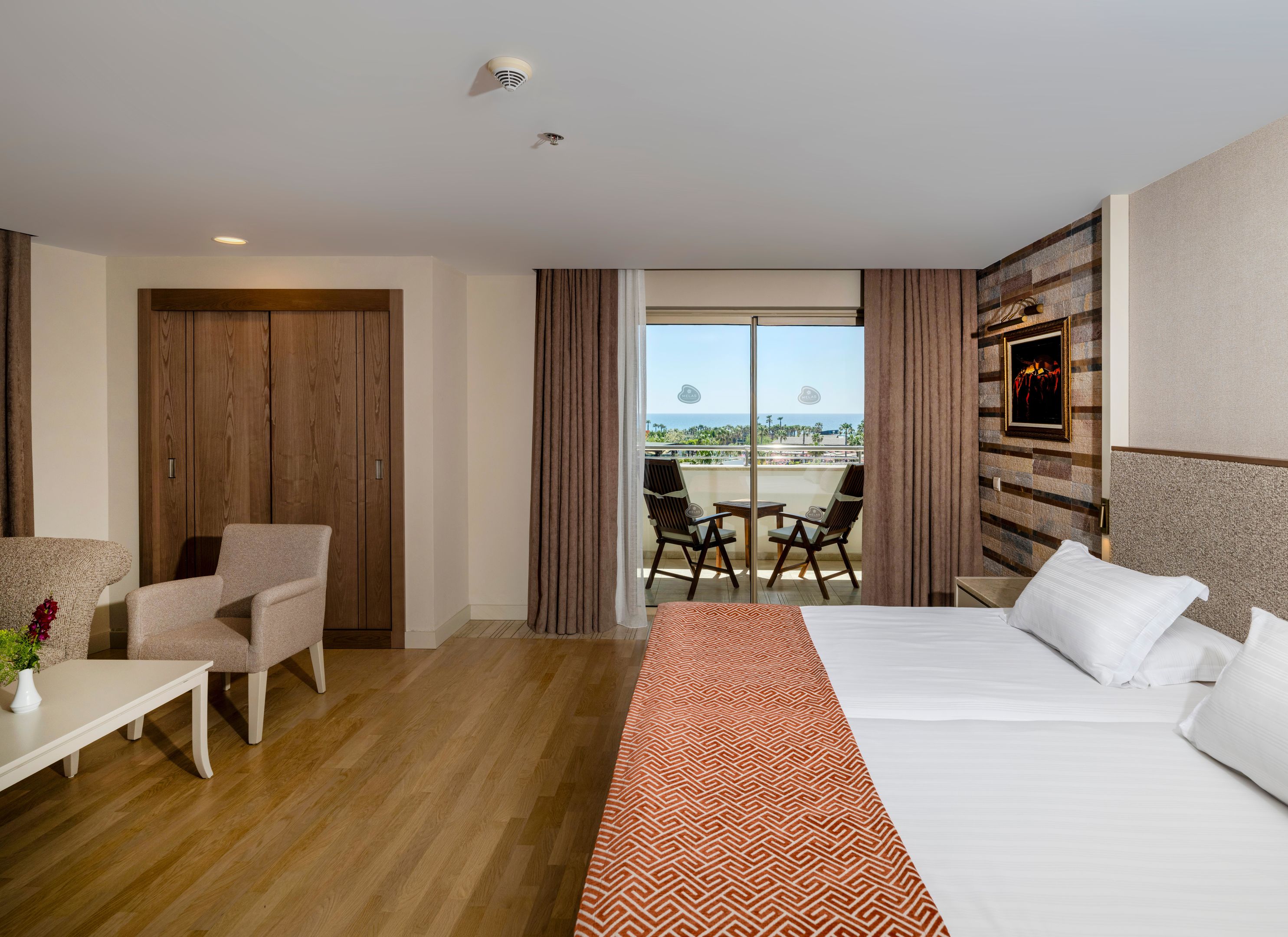 MELAS HOTEL LARA