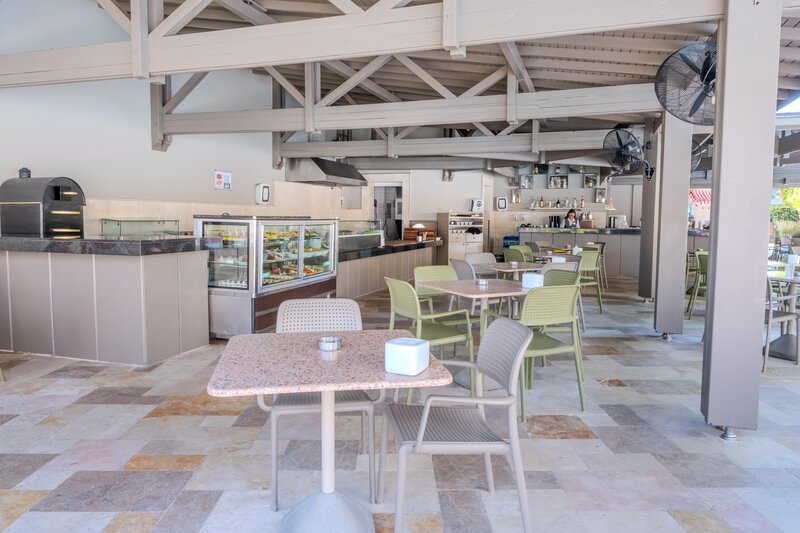 MELAS HOTEL LARA