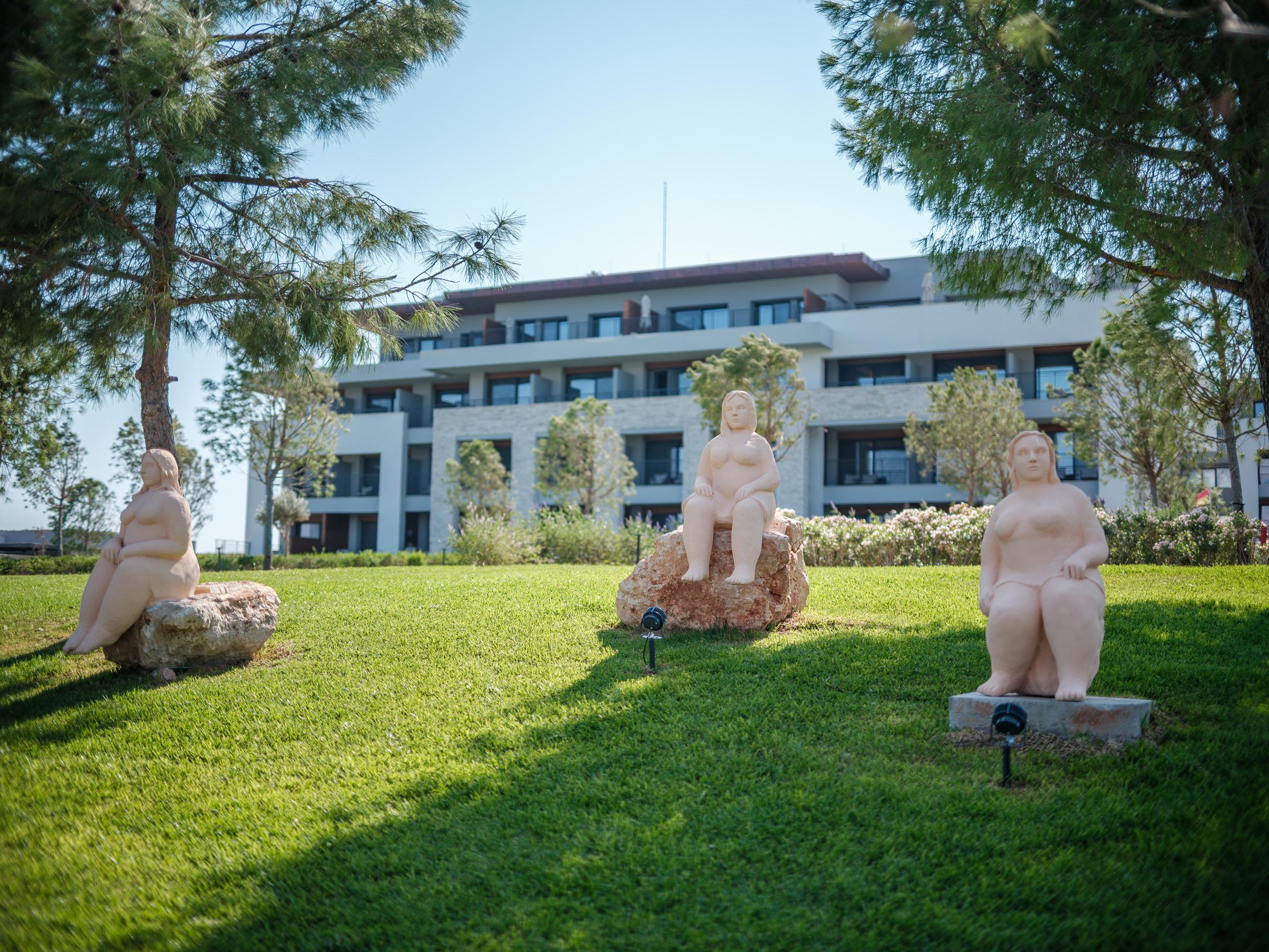 ANDA BARUT COLLECTION