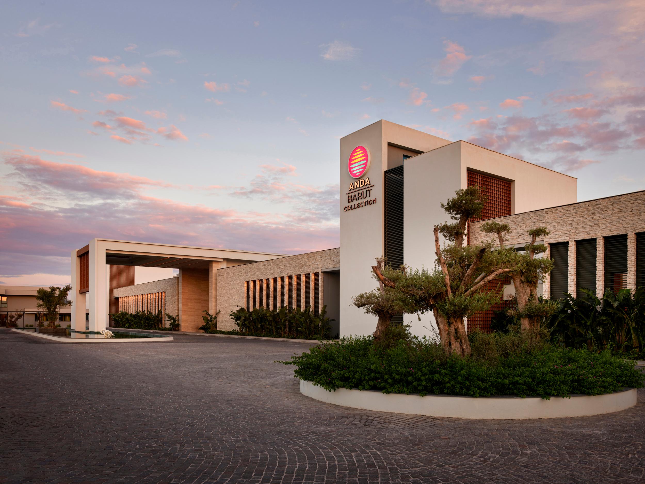 ANDA BARUT COLLECTION