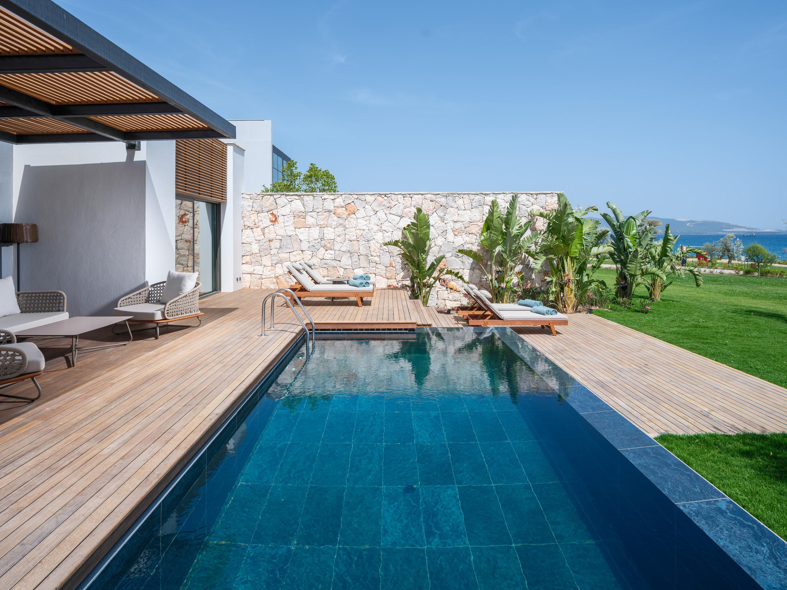 ANDA BARUT COLLECTION