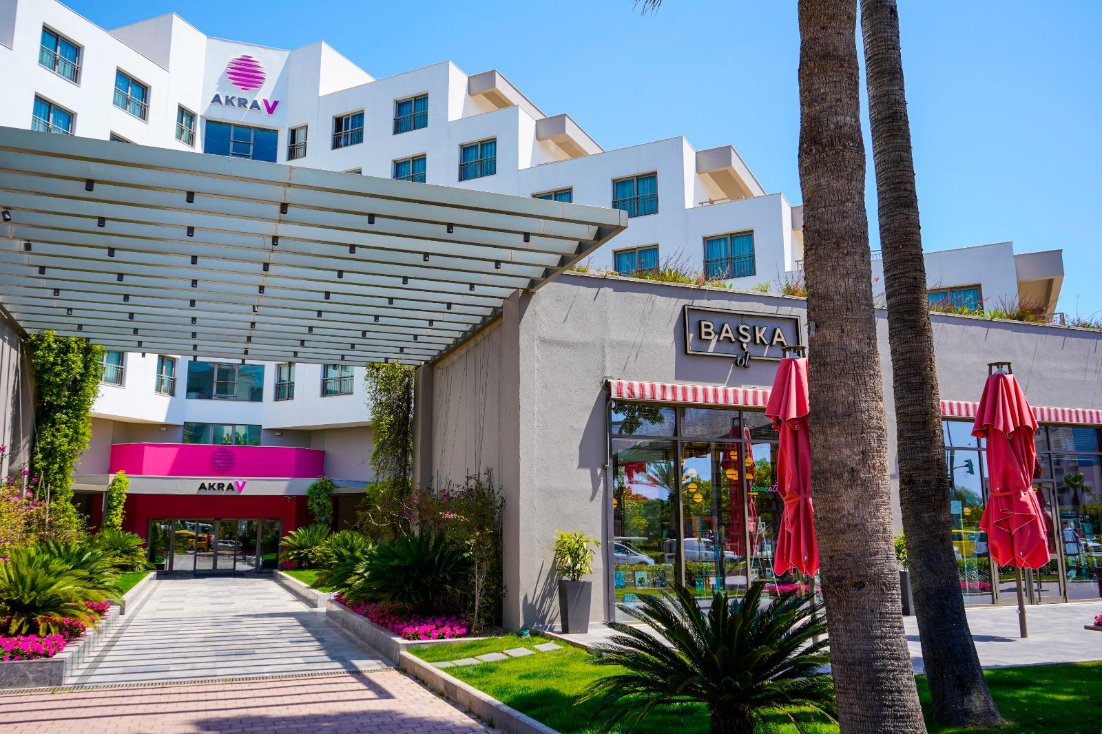 AKRA V HOTEL