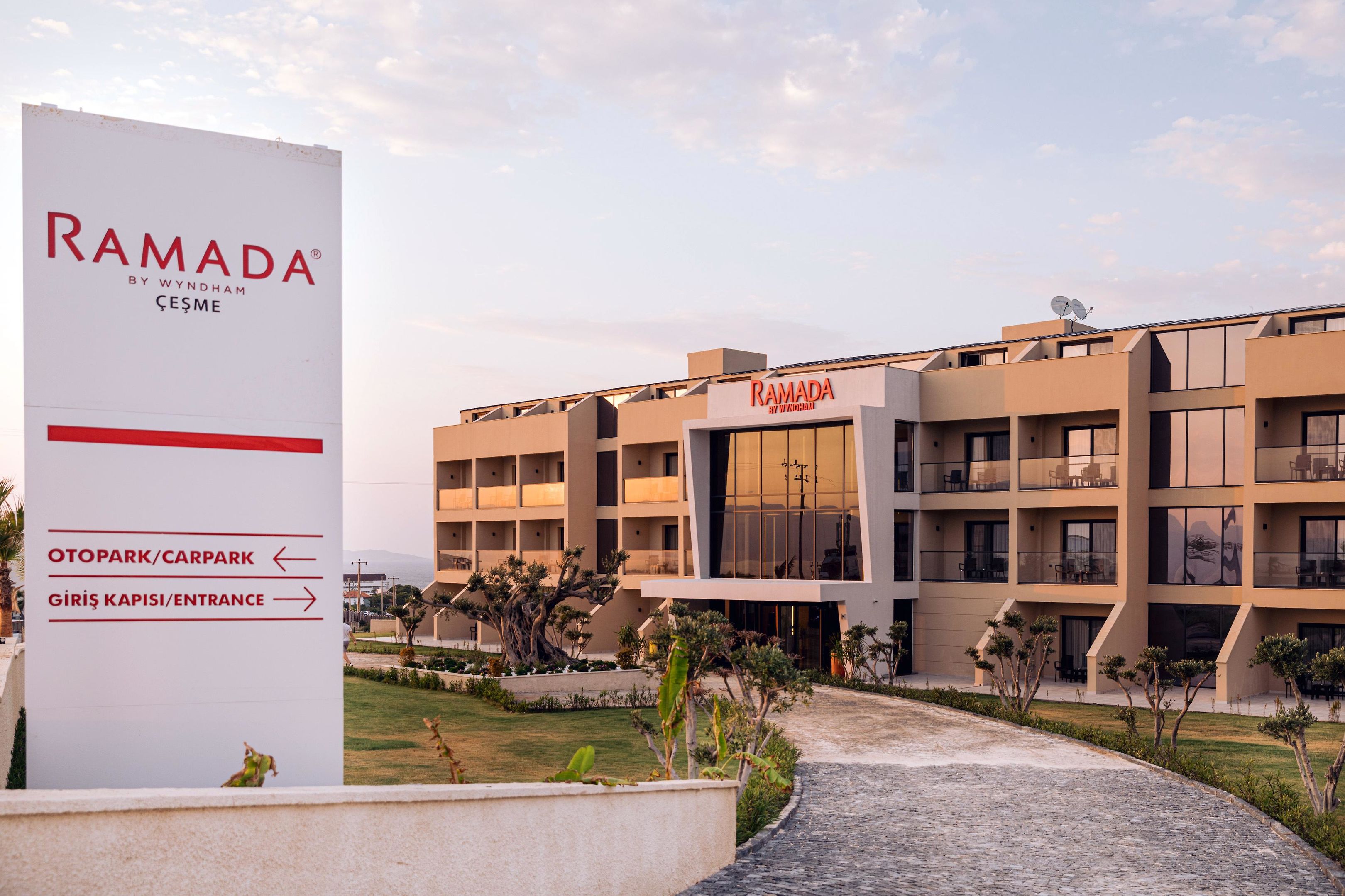 RAMADA BY WYNDHAM CESME