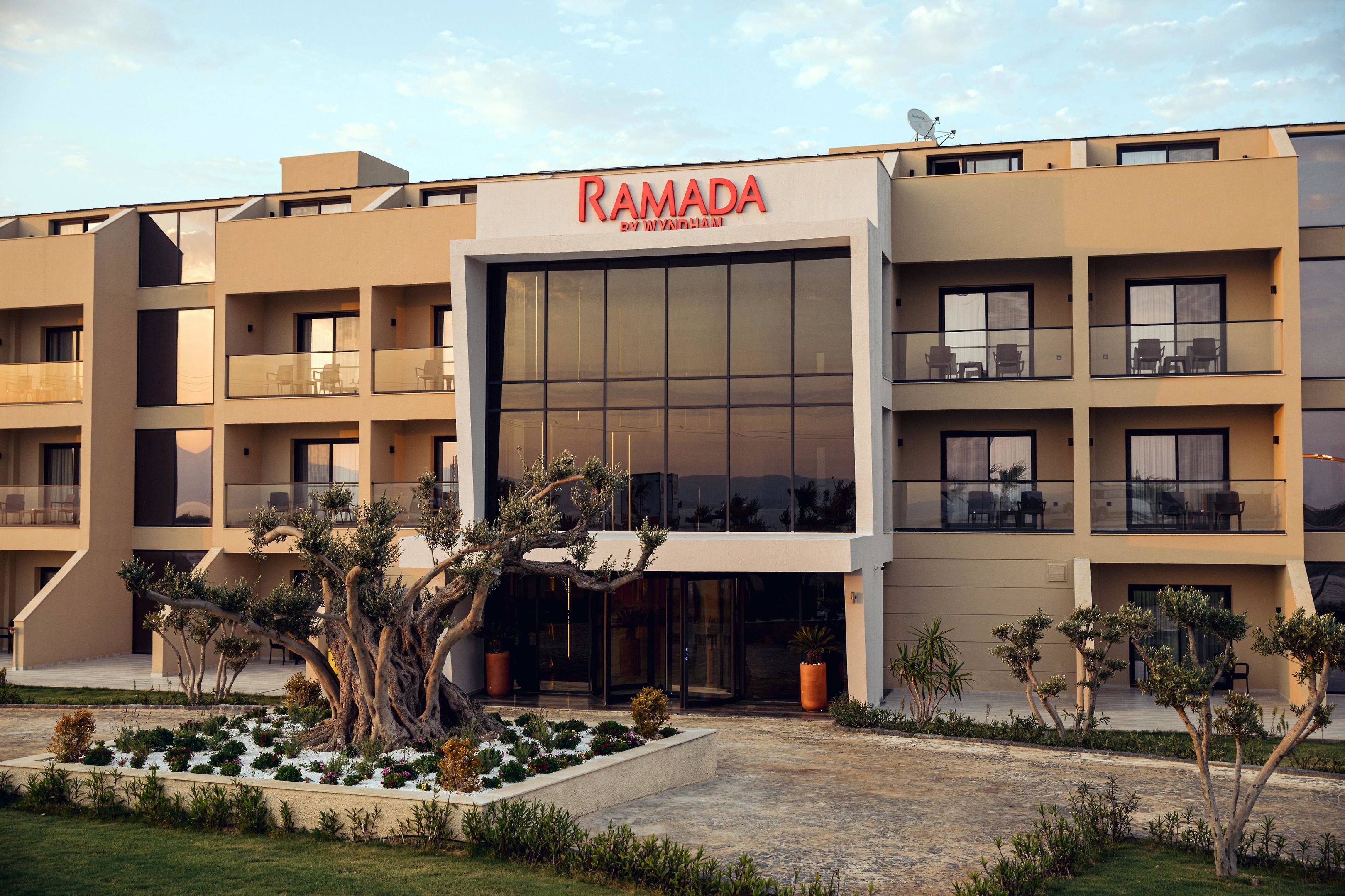 RAMADA BY WYNDHAM CESME