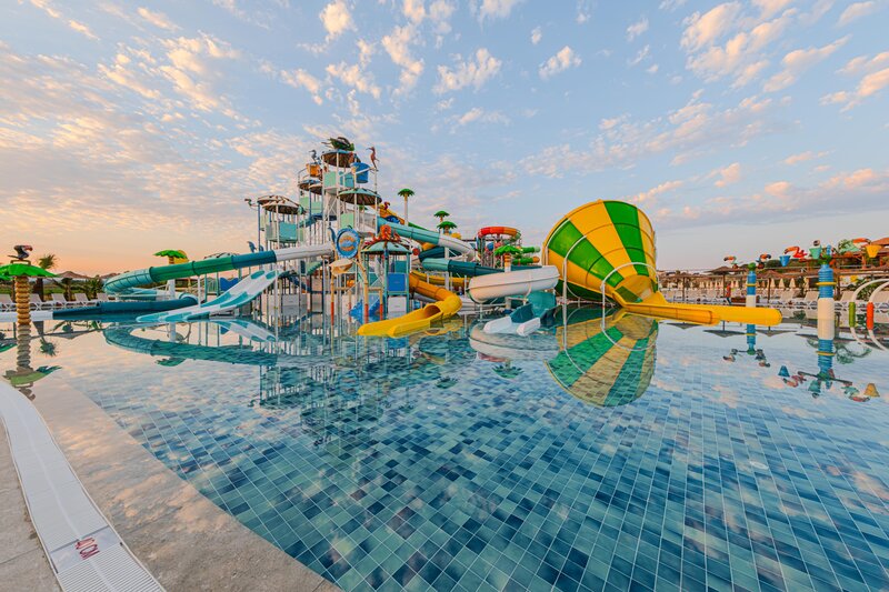 DREAM FUN WORLD