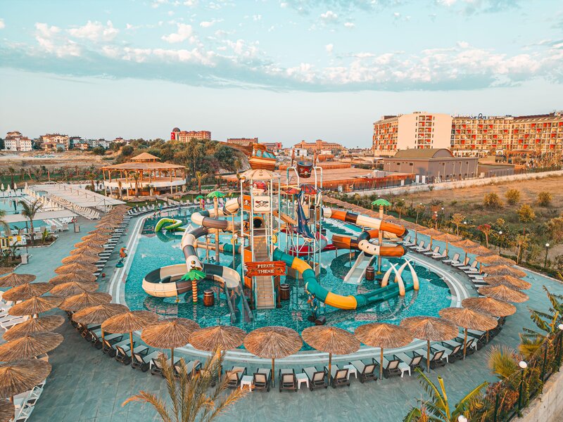 DREAM FUN WORLD