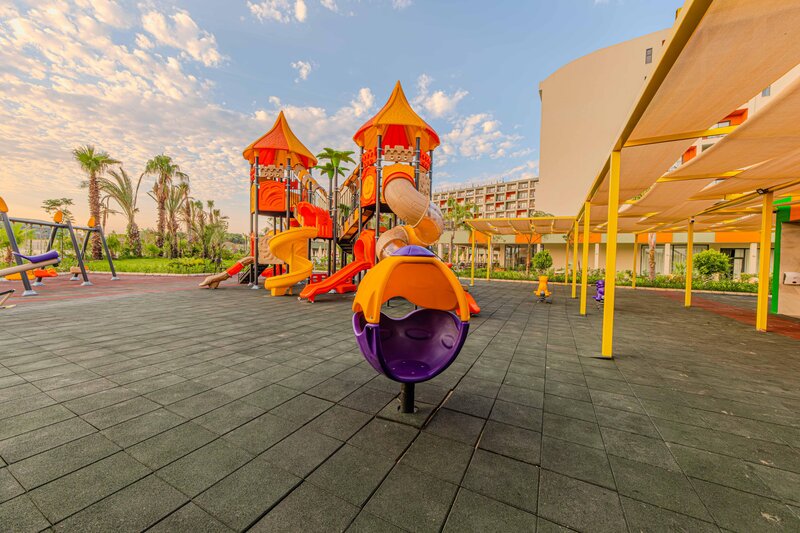 DREAM FUN WORLD