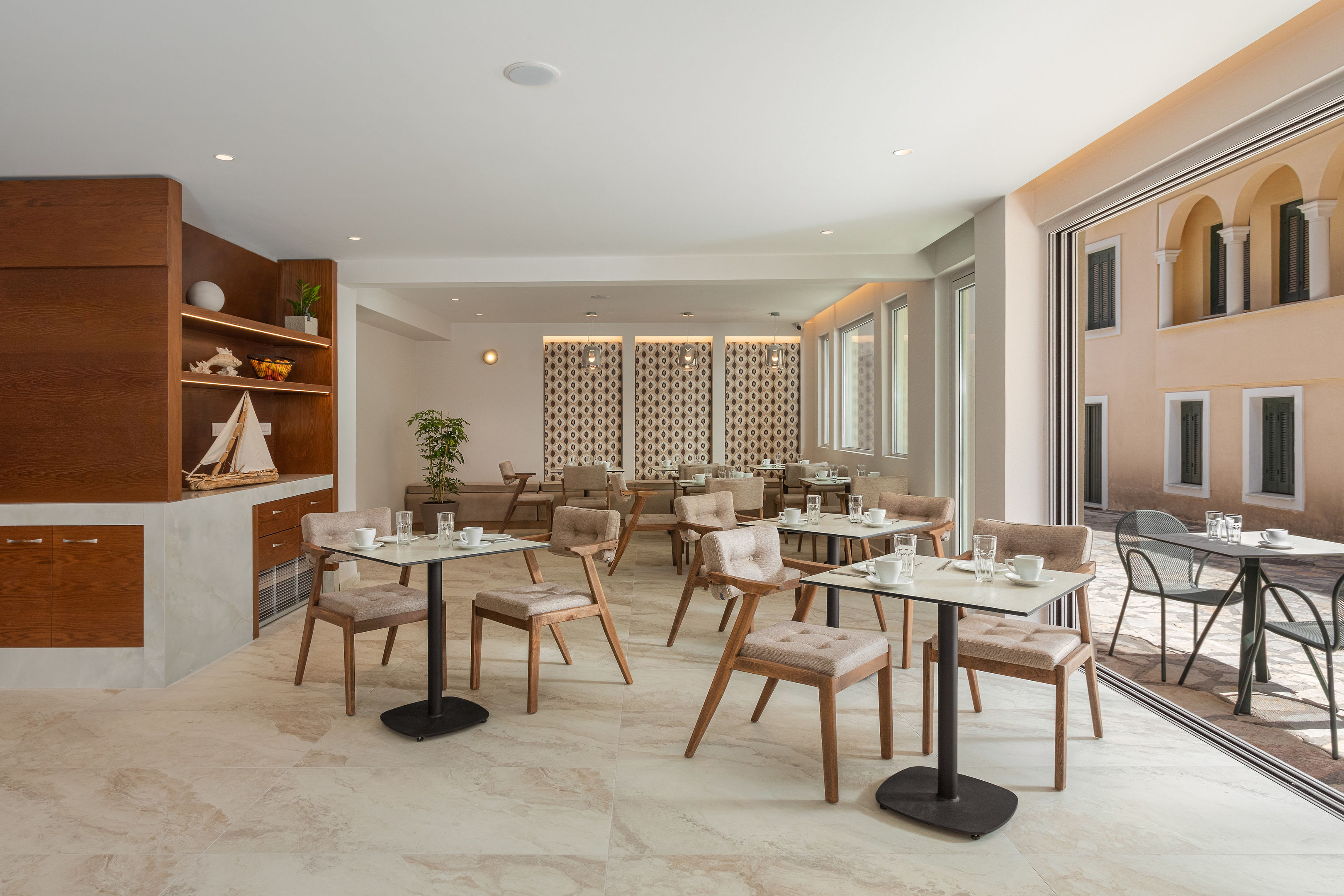 PREVEZA CITY HOTEL