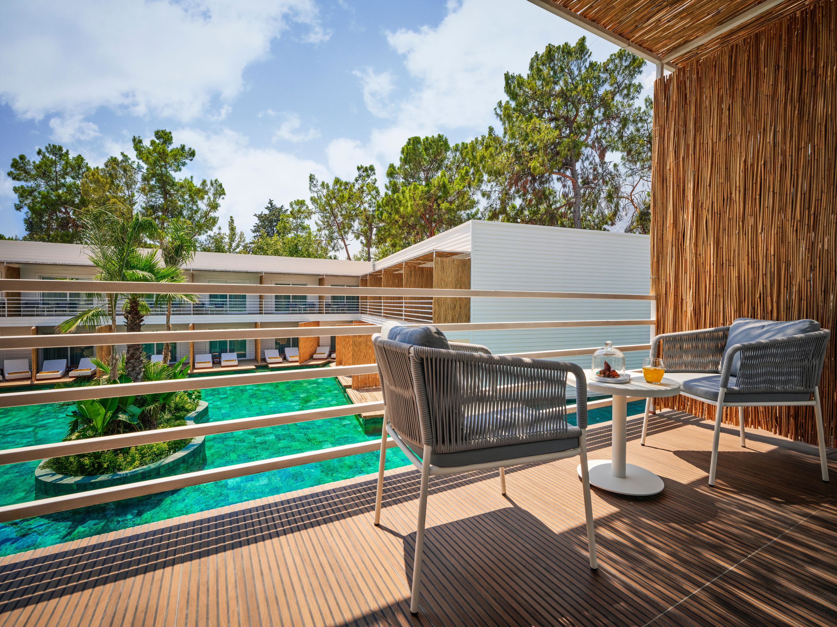 FASHIONTV LUXE RESORT