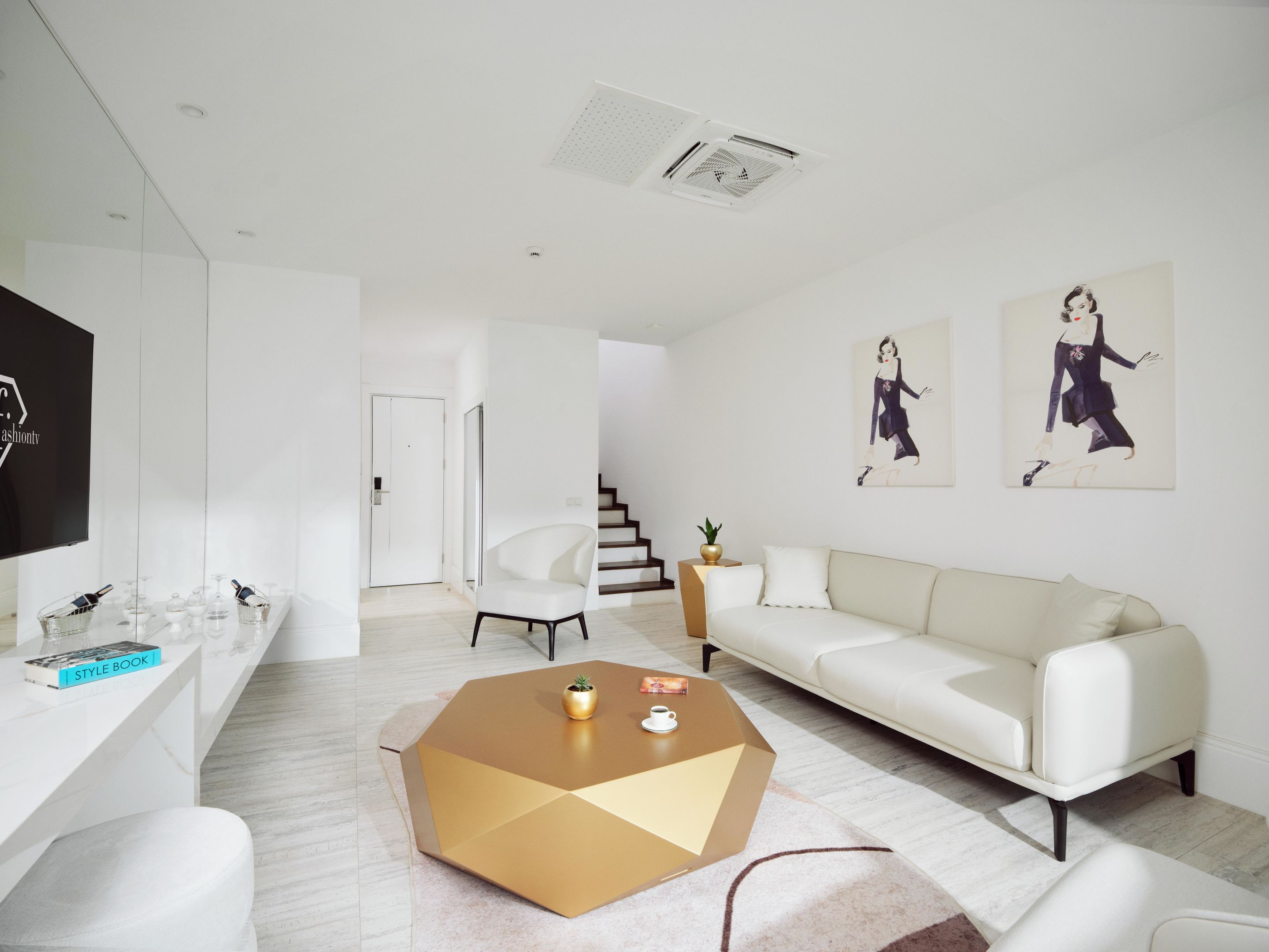 FASHIONTV LUXE RESORT