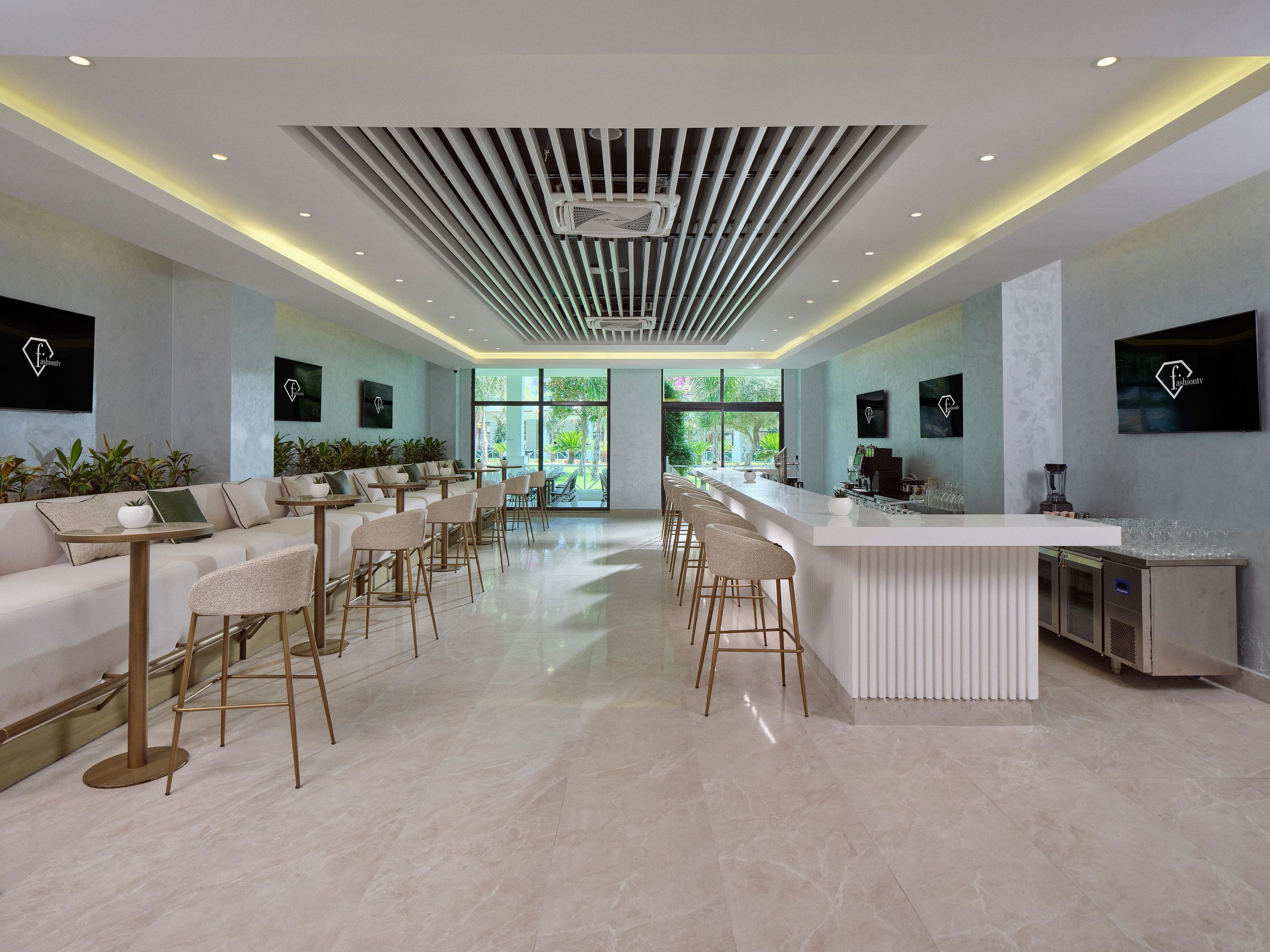FASHIONTV LUXE RESORT