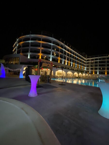 SIDE MOON PALACE HOTEL