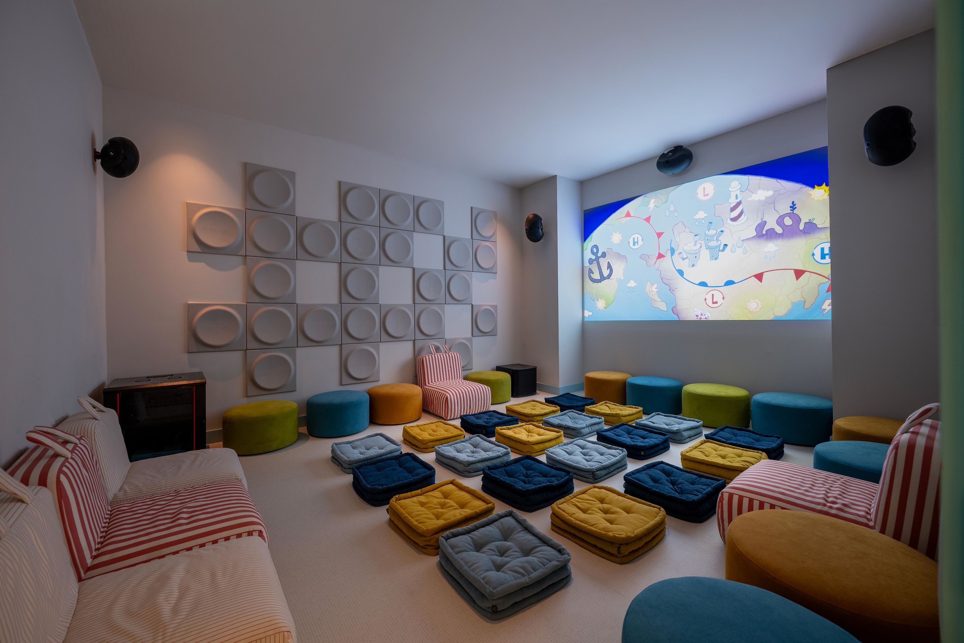 THE LAND OF LEGENDS NICKELODEON HOTEL