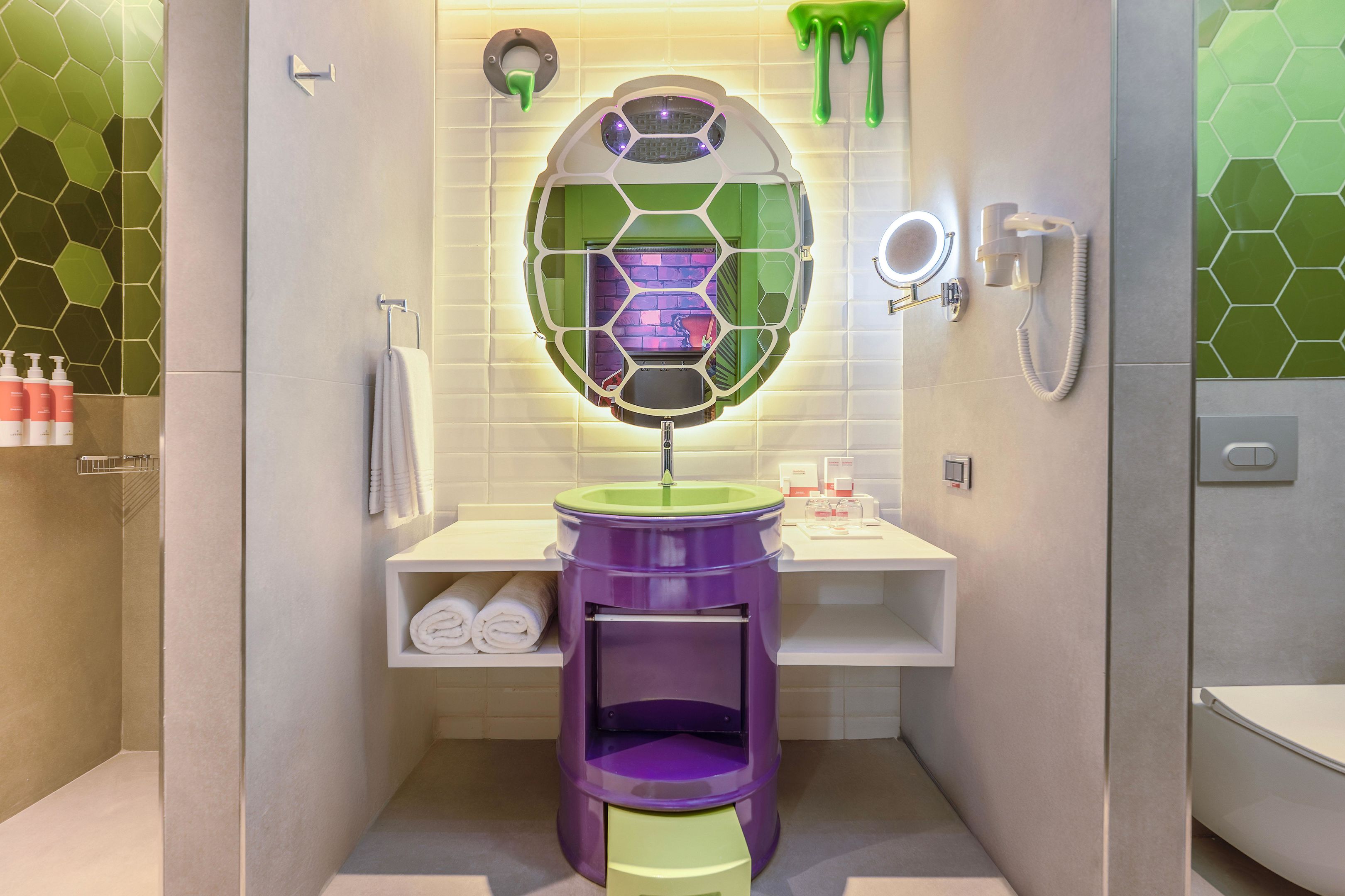 THE LAND OF LEGENDS NICKELODEON HOTEL