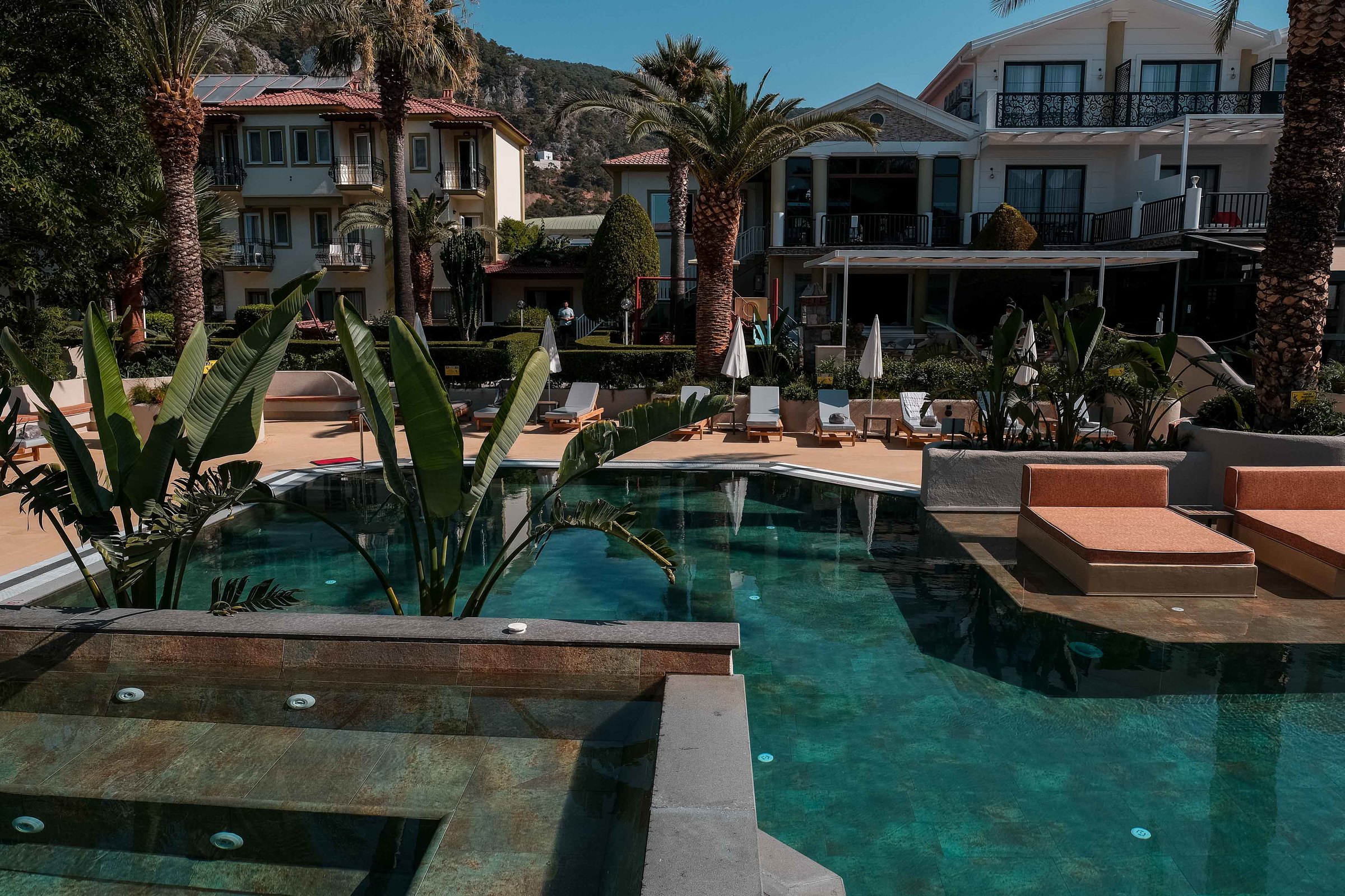 KARBELSUN  HOTEL