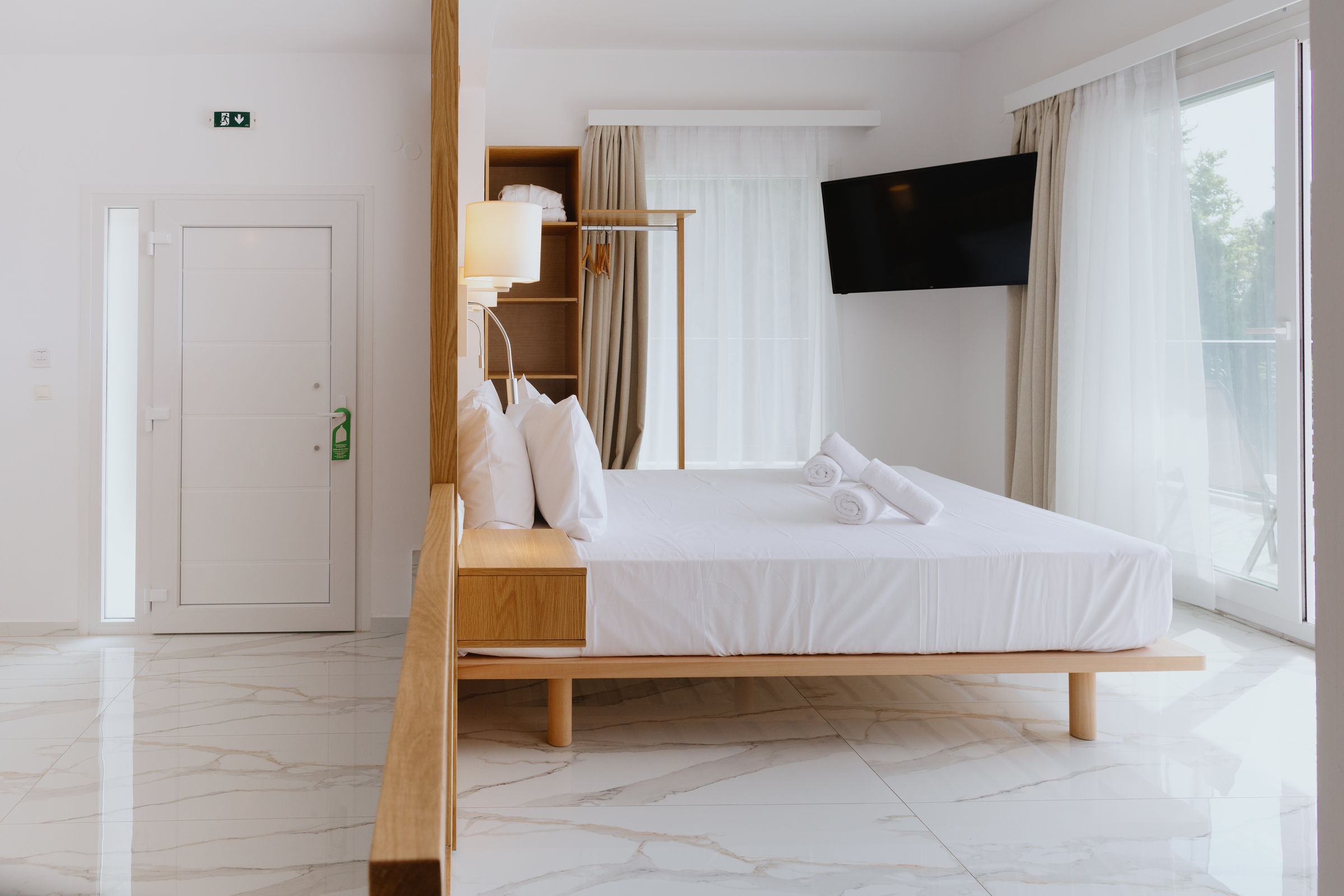 BLUE BAY HOTEL NEA IRAKLITSA