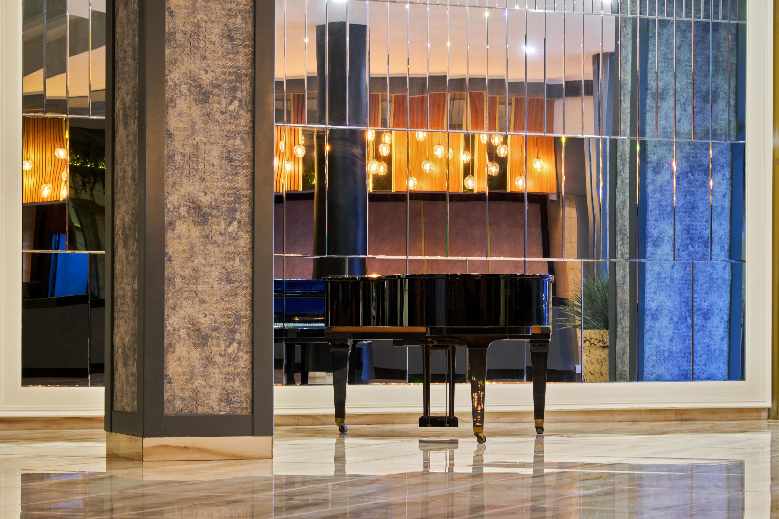 ASTERIA COLLECTION SIDE