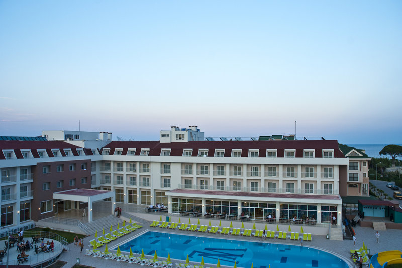 MG HOTELS WHITE LILYUM HOTEL