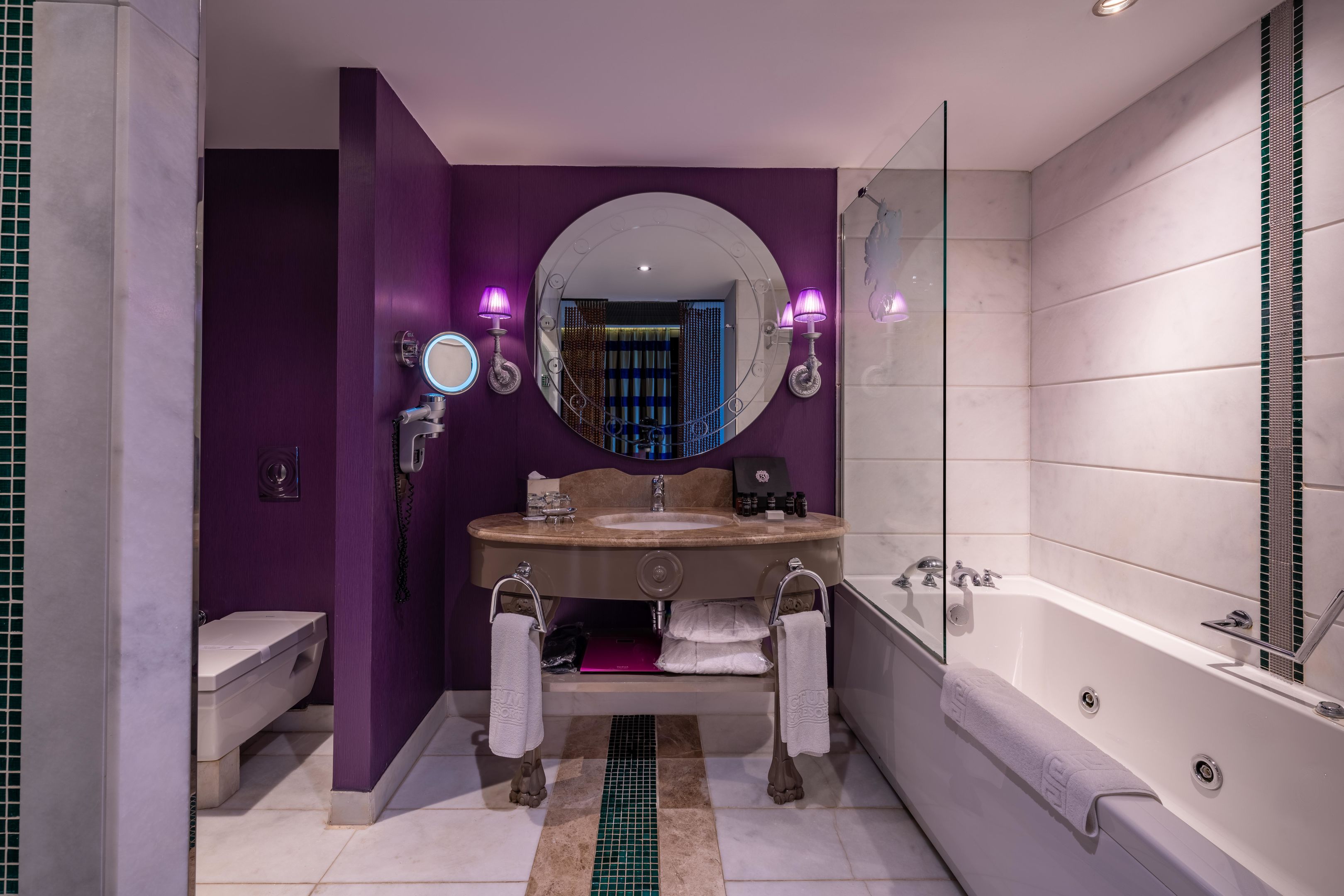SELECTUM LUXURY RESORT