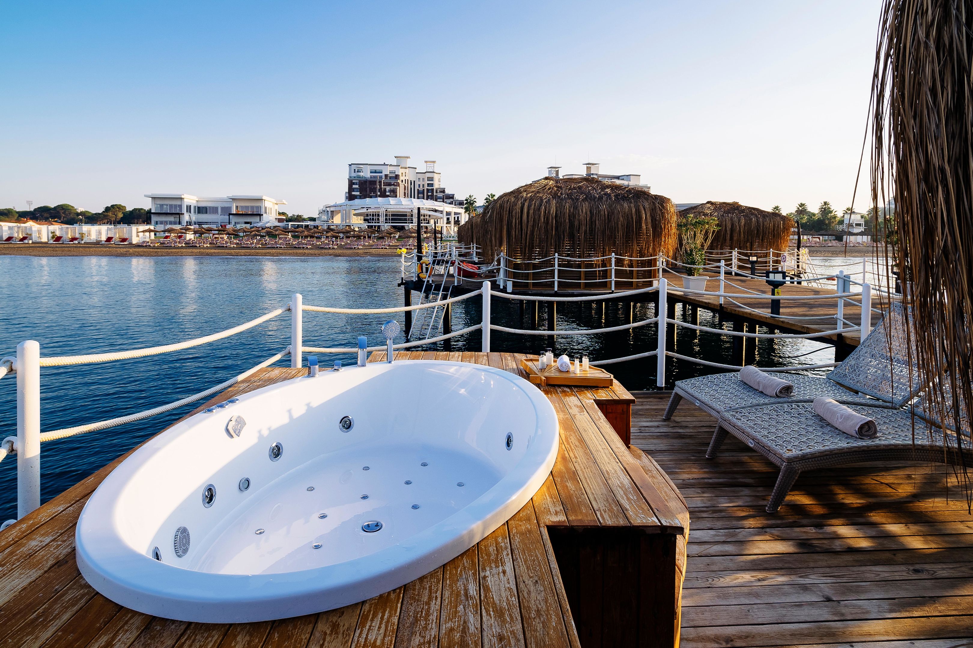 SELECTUM LUXURY RESORT