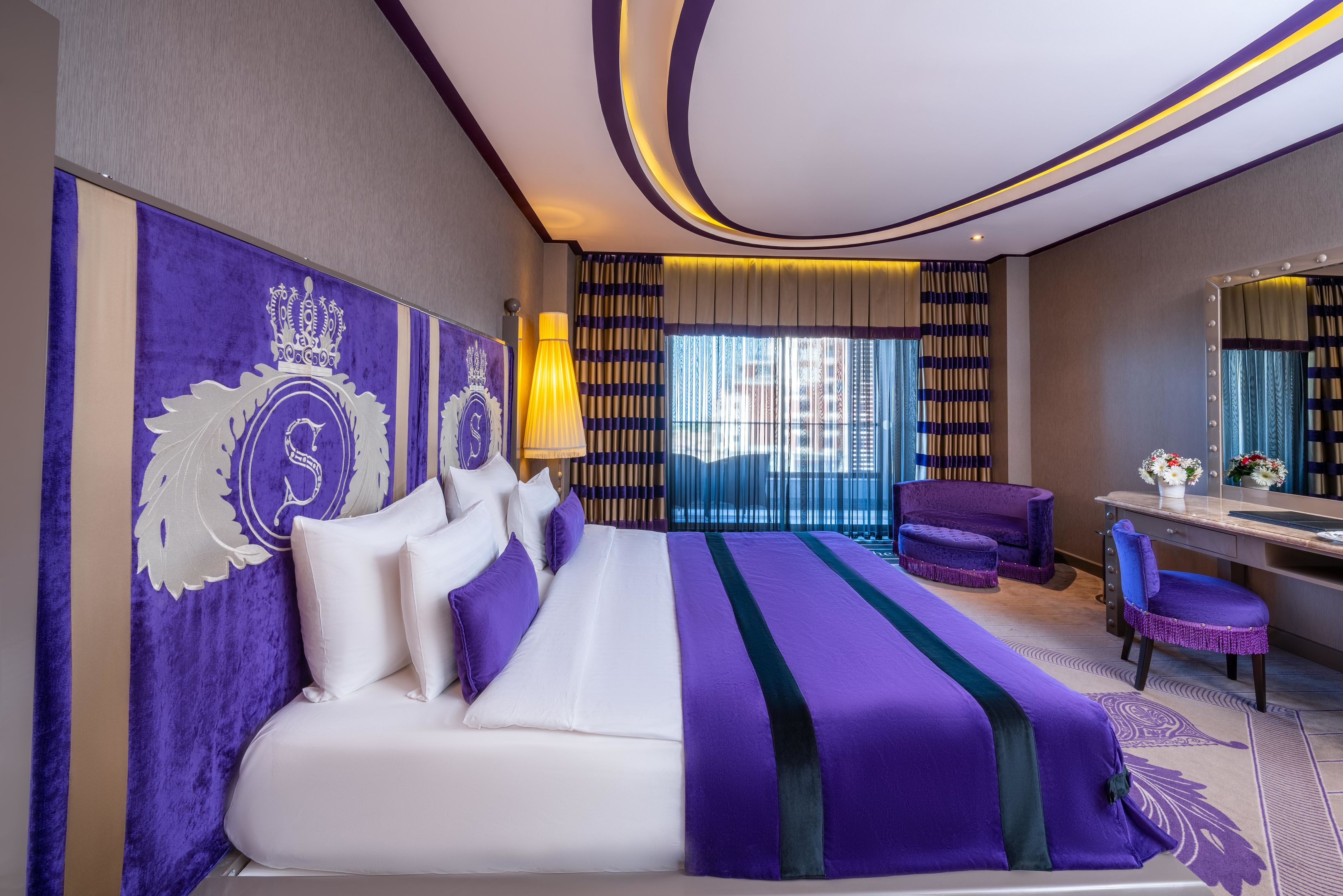 SELECTUM LUXURY RESORT