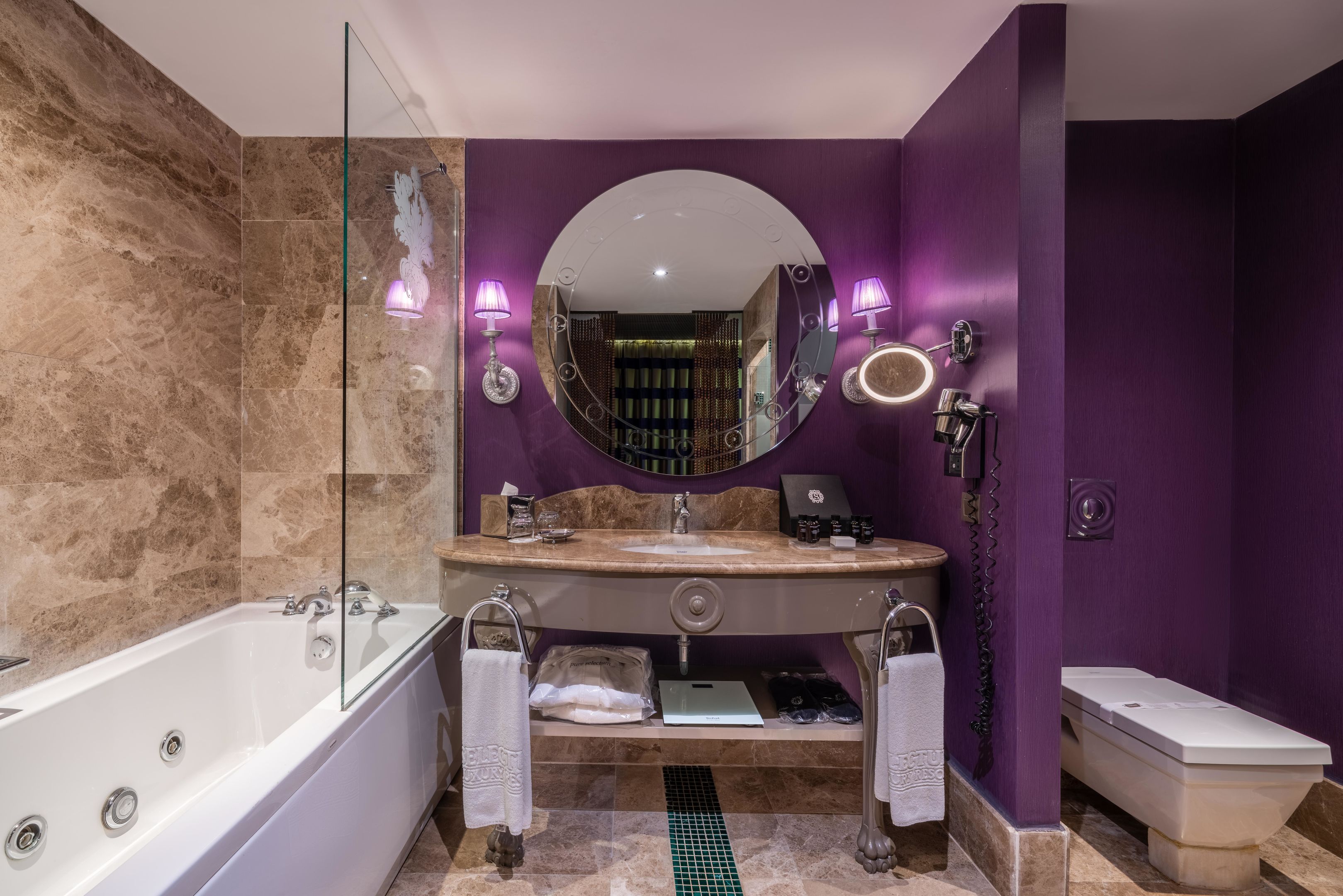 SELECTUM LUXURY RESORT
