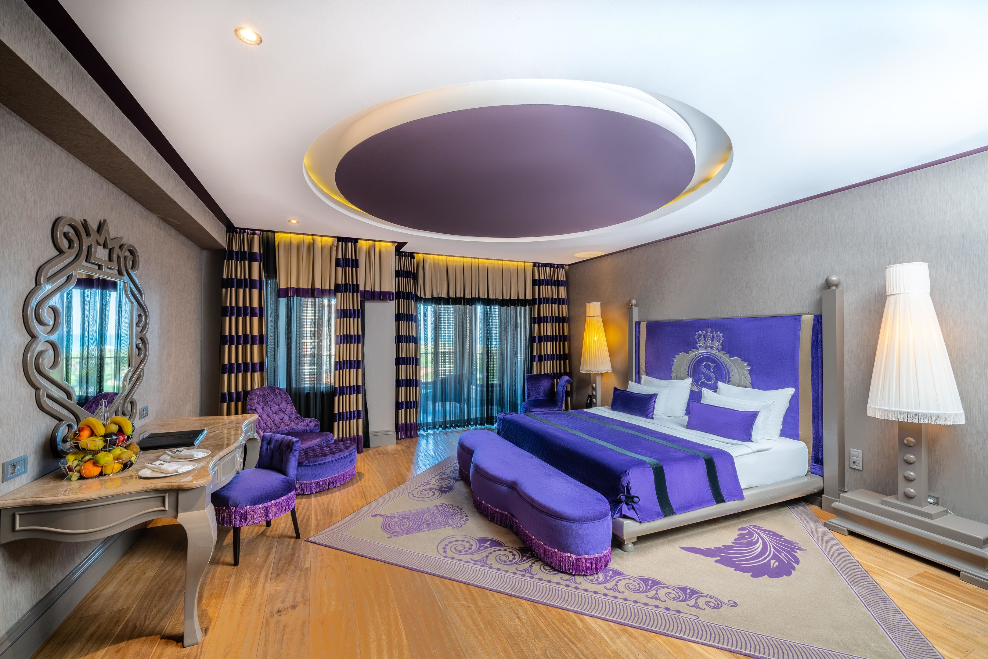 SELECTUM LUXURY RESORT