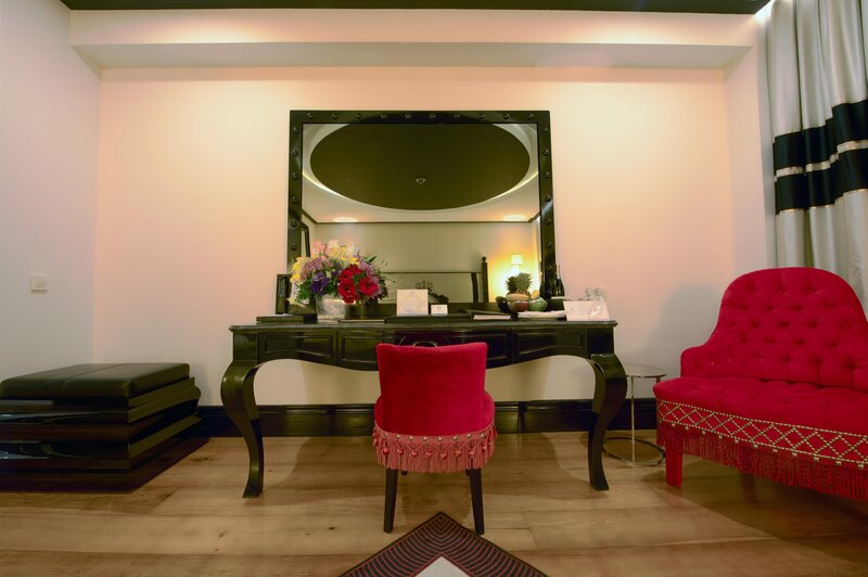 SELECTUM LUXURY RESORT