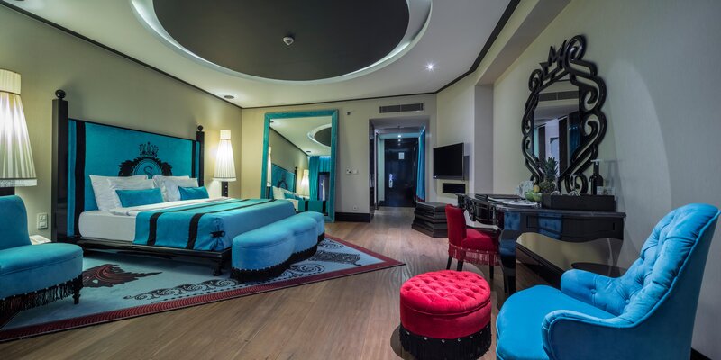 SELECTUM LUXURY RESORT