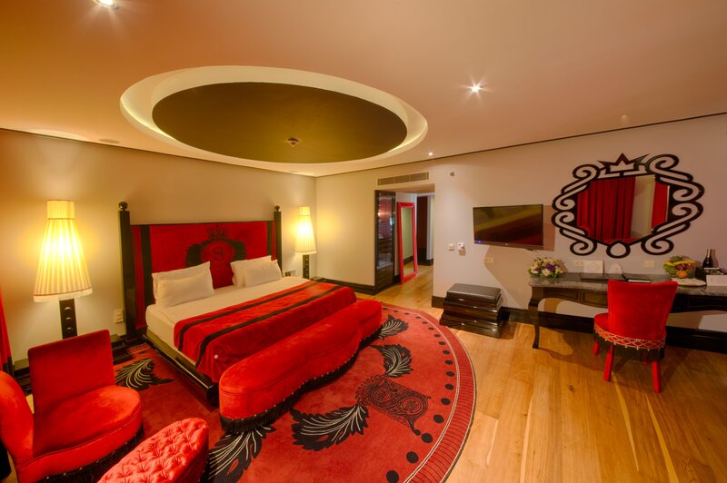 SELECTUM LUXURY RESORT