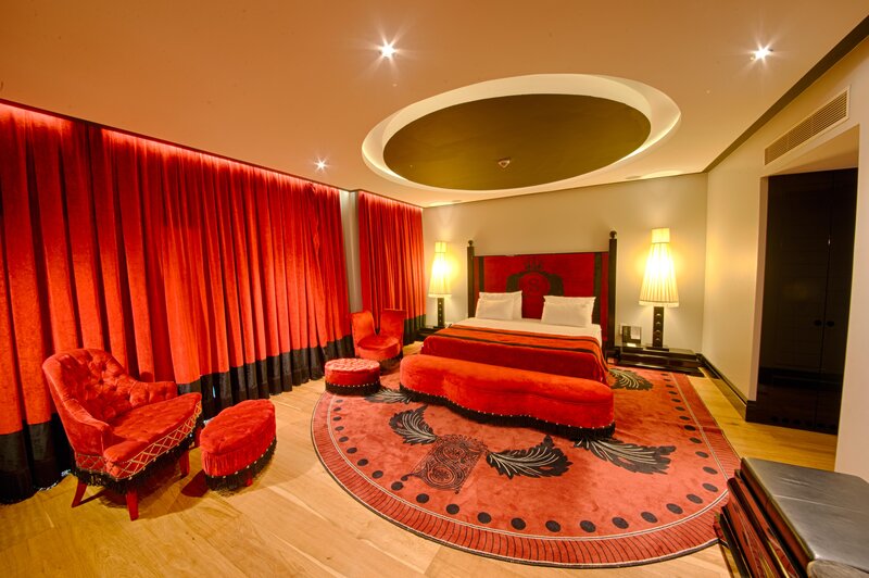 SELECTUM LUXURY RESORT