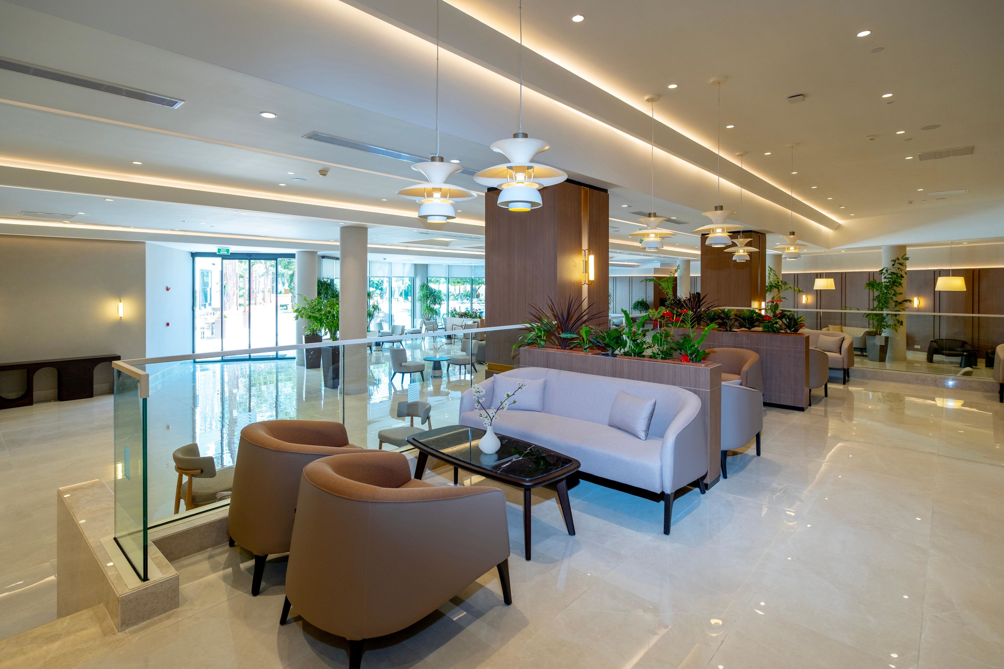 SEVEN SEAS HOTEL LIFE