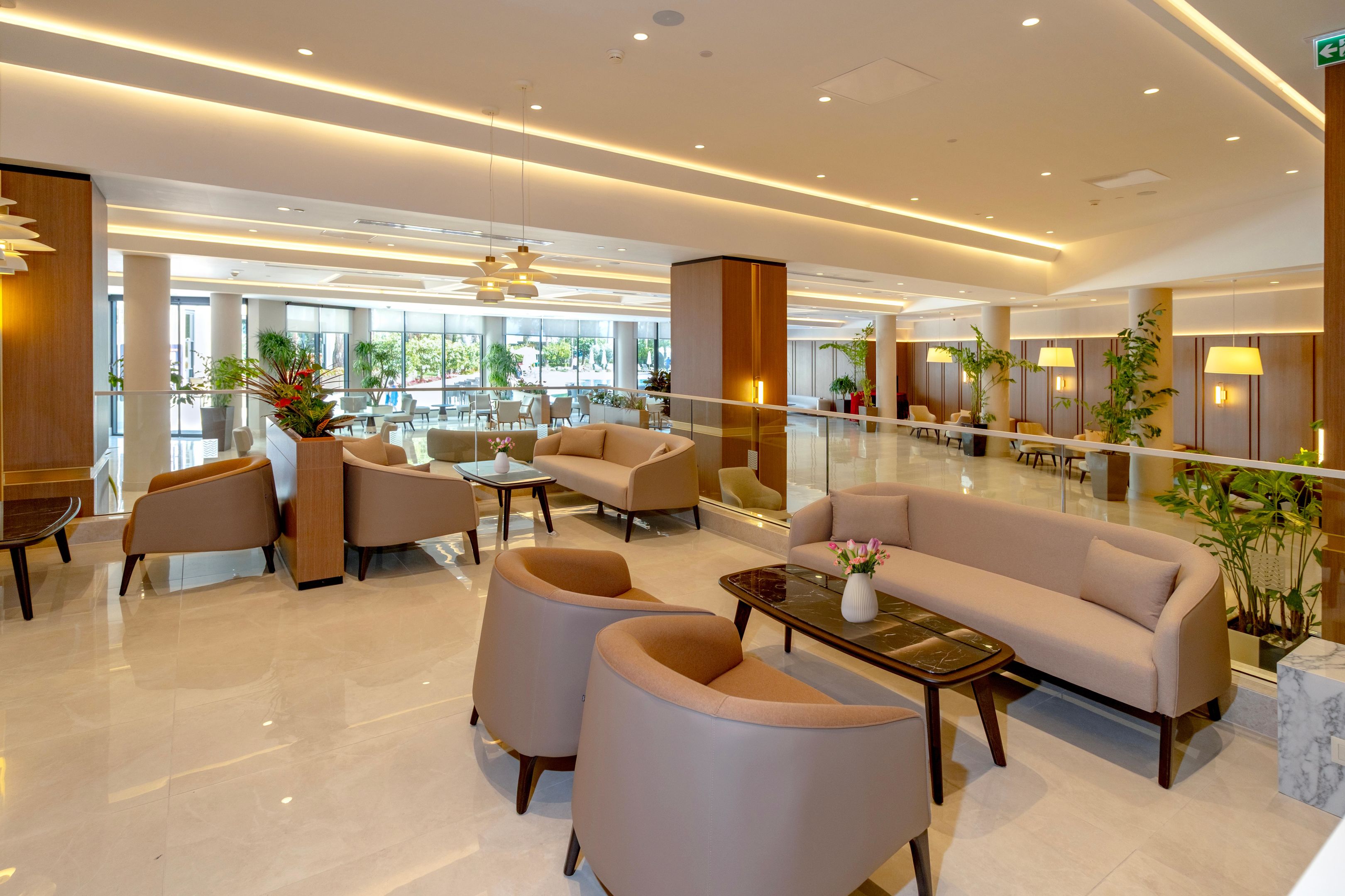 SEVEN SEAS HOTEL LIFE