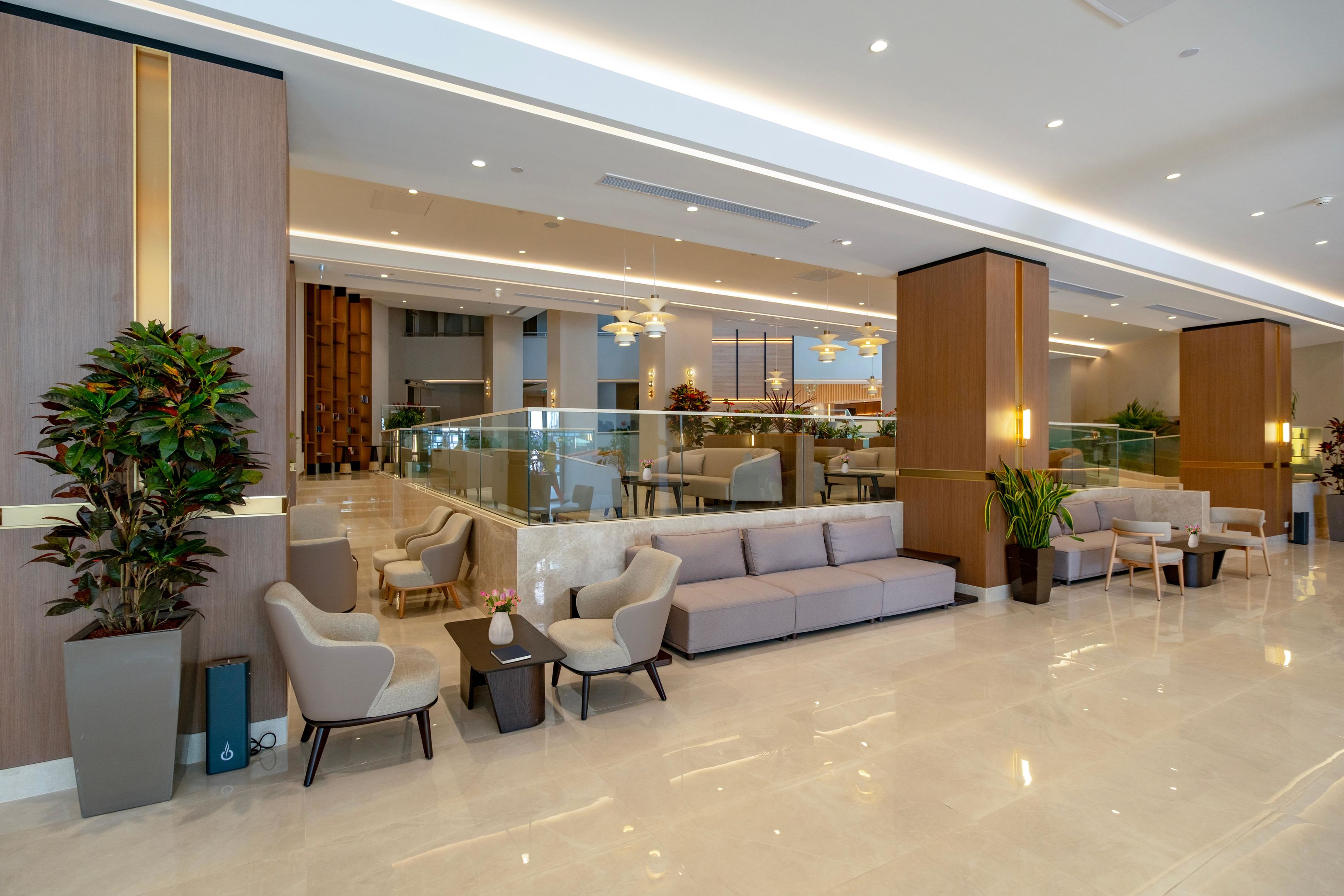 SEVEN SEAS HOTEL LIFE