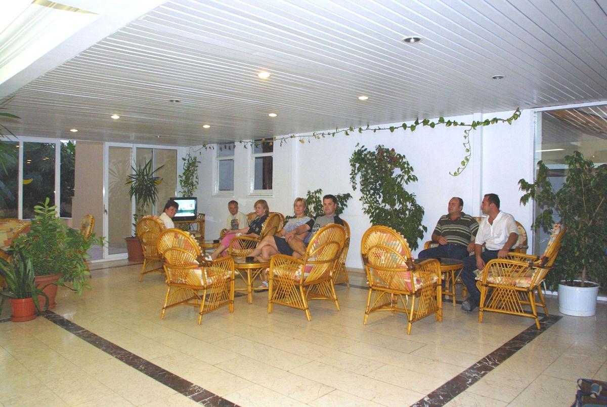MUZ HOTEL