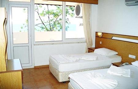 MUZ HOTEL