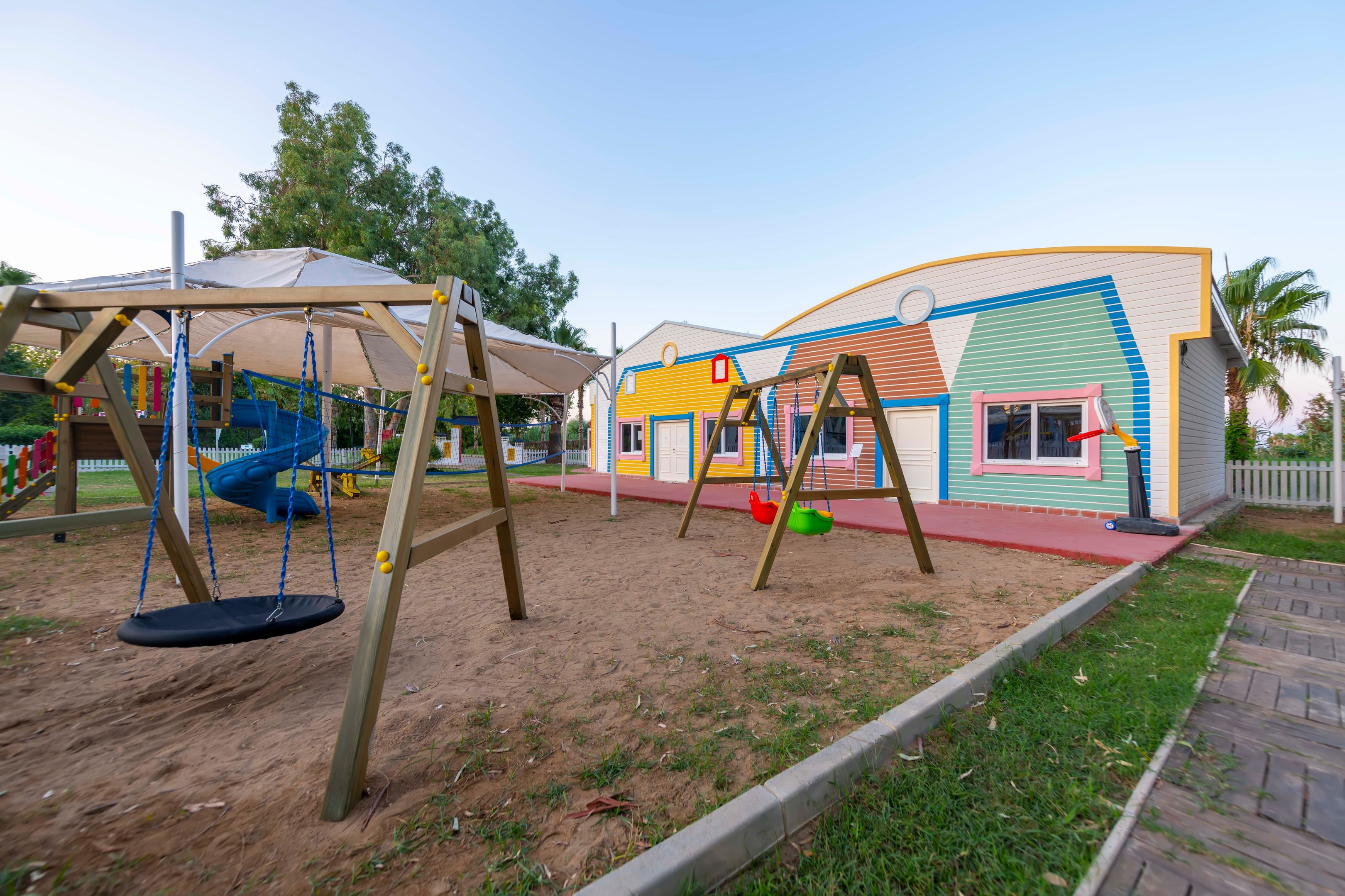 ASTERIA FAMILY RESORT SIDE
